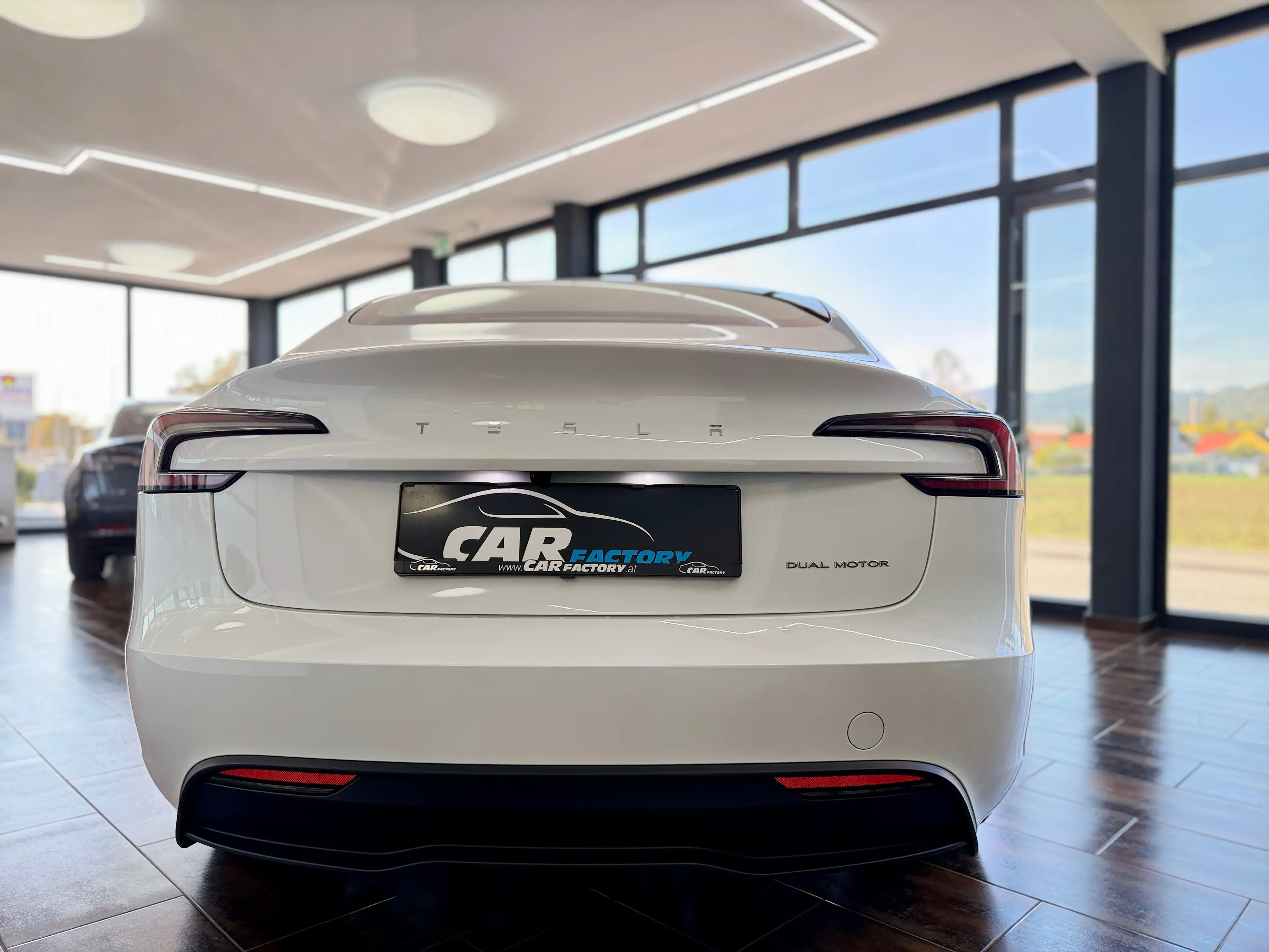 Tesla Model 3 Model 3 LONG RANGE AWD * MWST * 18 ZOLL * WEISS * — photo 9