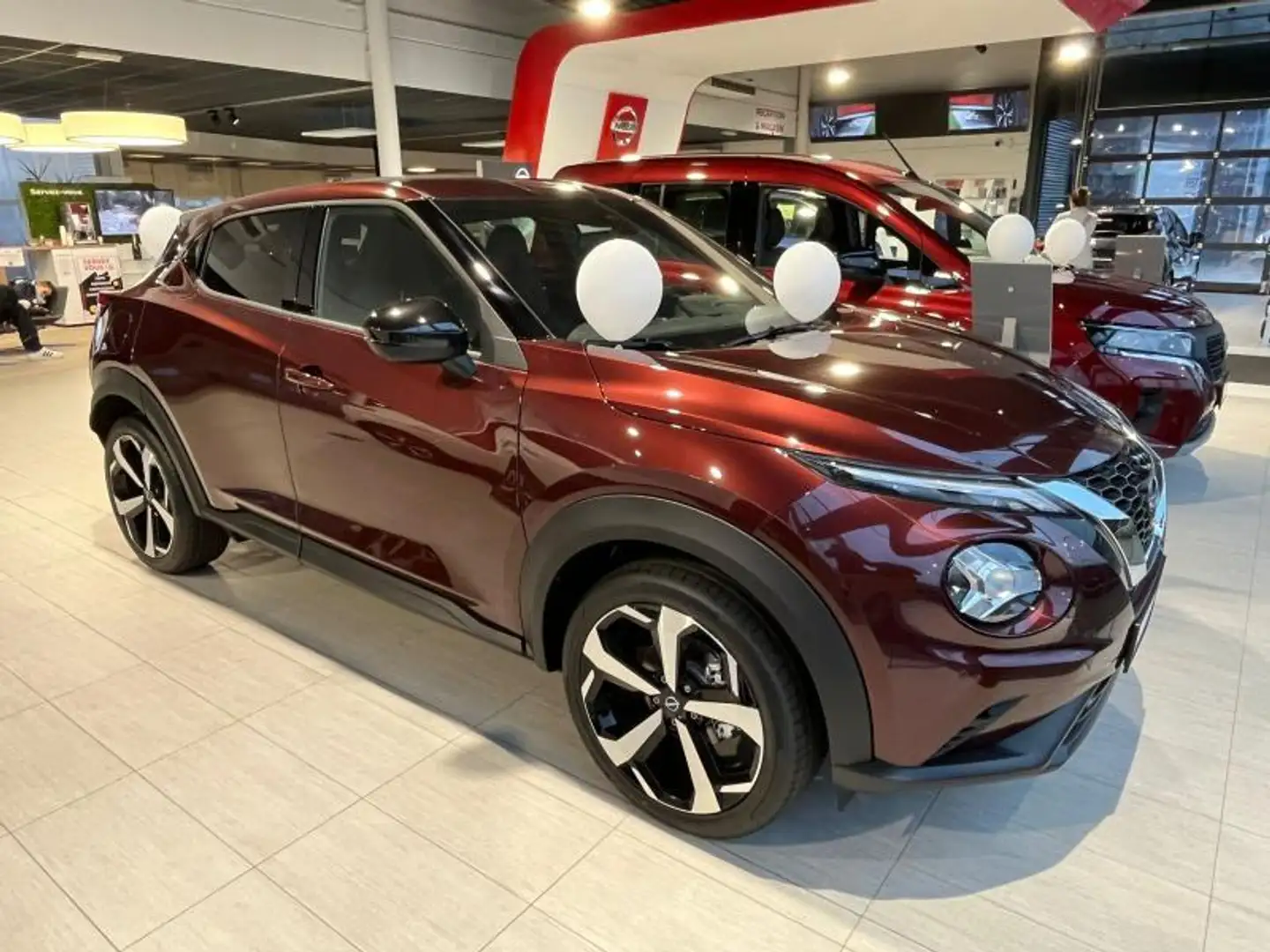 Nissan Juke 1,0L DIG-T 114 MT MY23 TEKNA + Rouge - 1