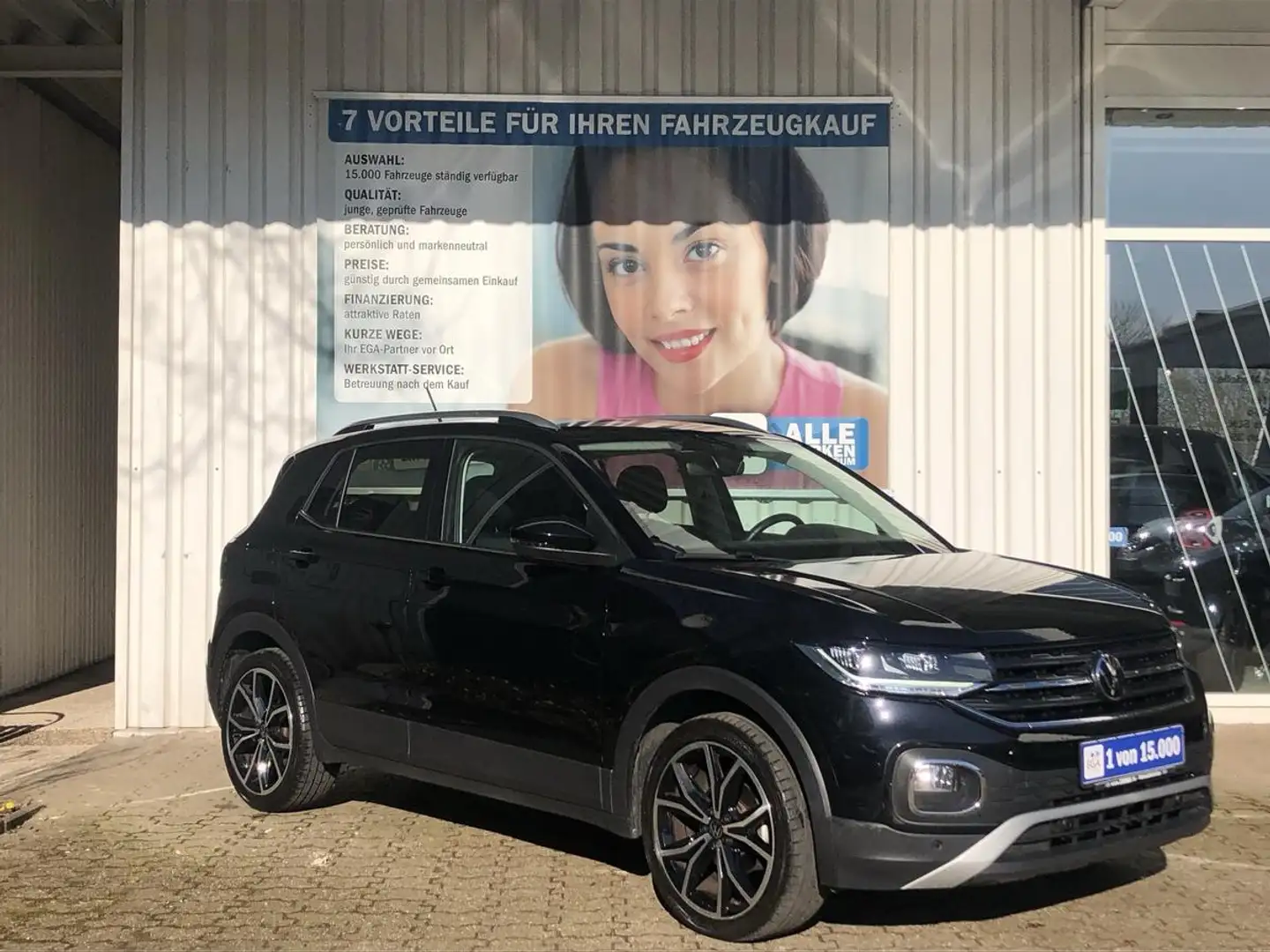 Volkswagen T-Cross 1.0 TSI Style*NAVI*LED*SHZ*CAM*DIGI*PDC*ALU 18*MED Schwarz - 1