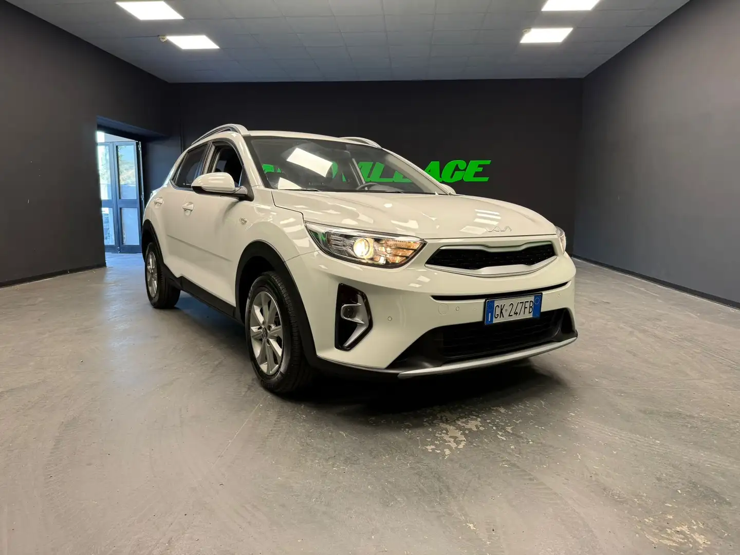 Kia Stonic Stonic 1.2 dpi Urban 84cv Bianco - 1