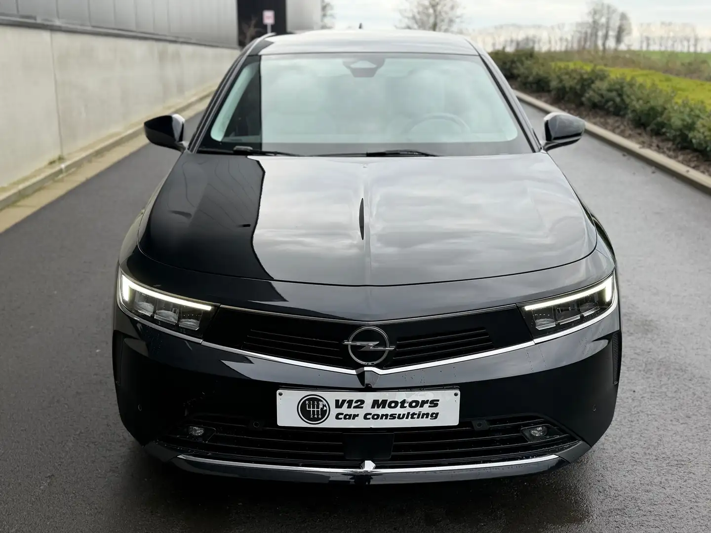 Opel Astra Astra 1.2 Turbo Business Edition S/S Noir - 2