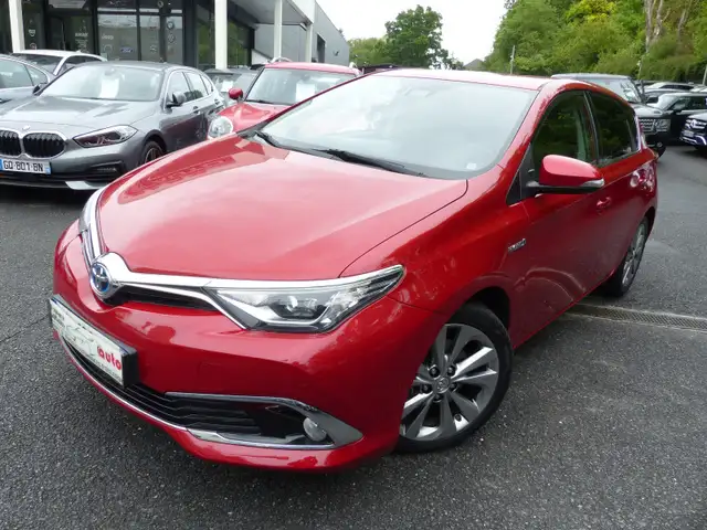 Toyota Auris HSD 136H DYNAMIC BUSINESS