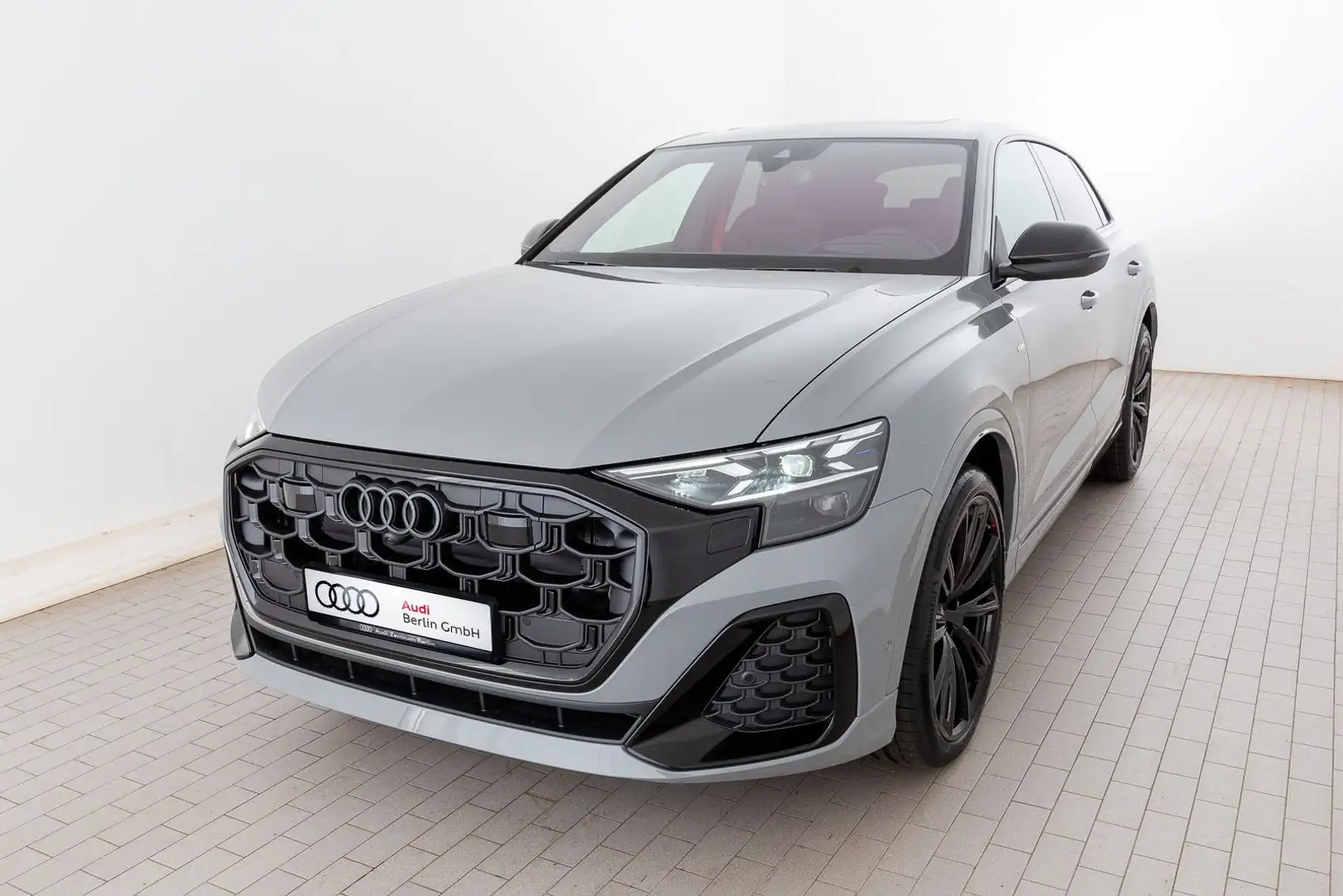 Audi Q8 TDI quattro tiptronic Серый - 2