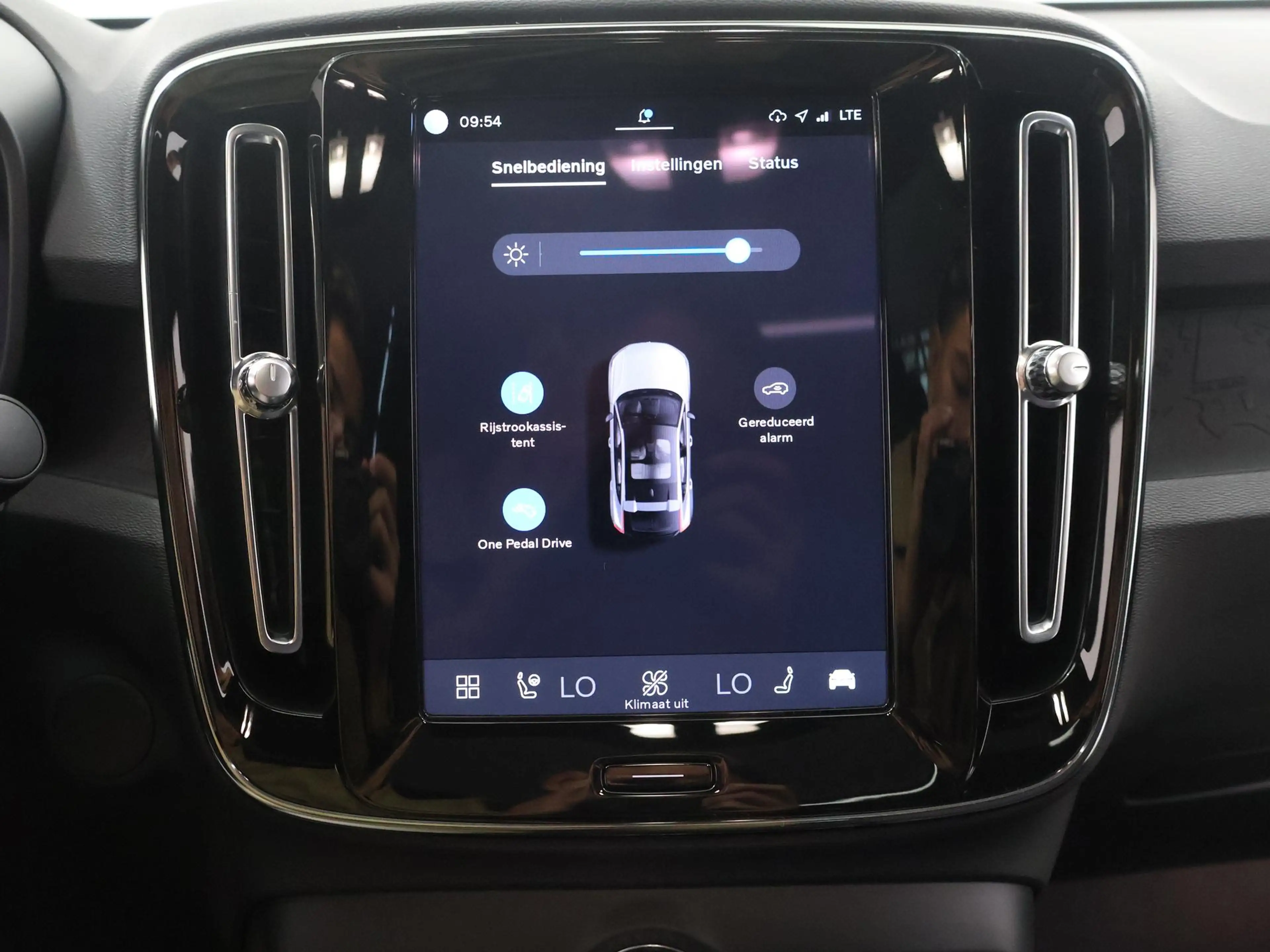 Volvo C40 Recharge Plus 69 kWh | Panoramadak | Elektr. Trekh — photo 18