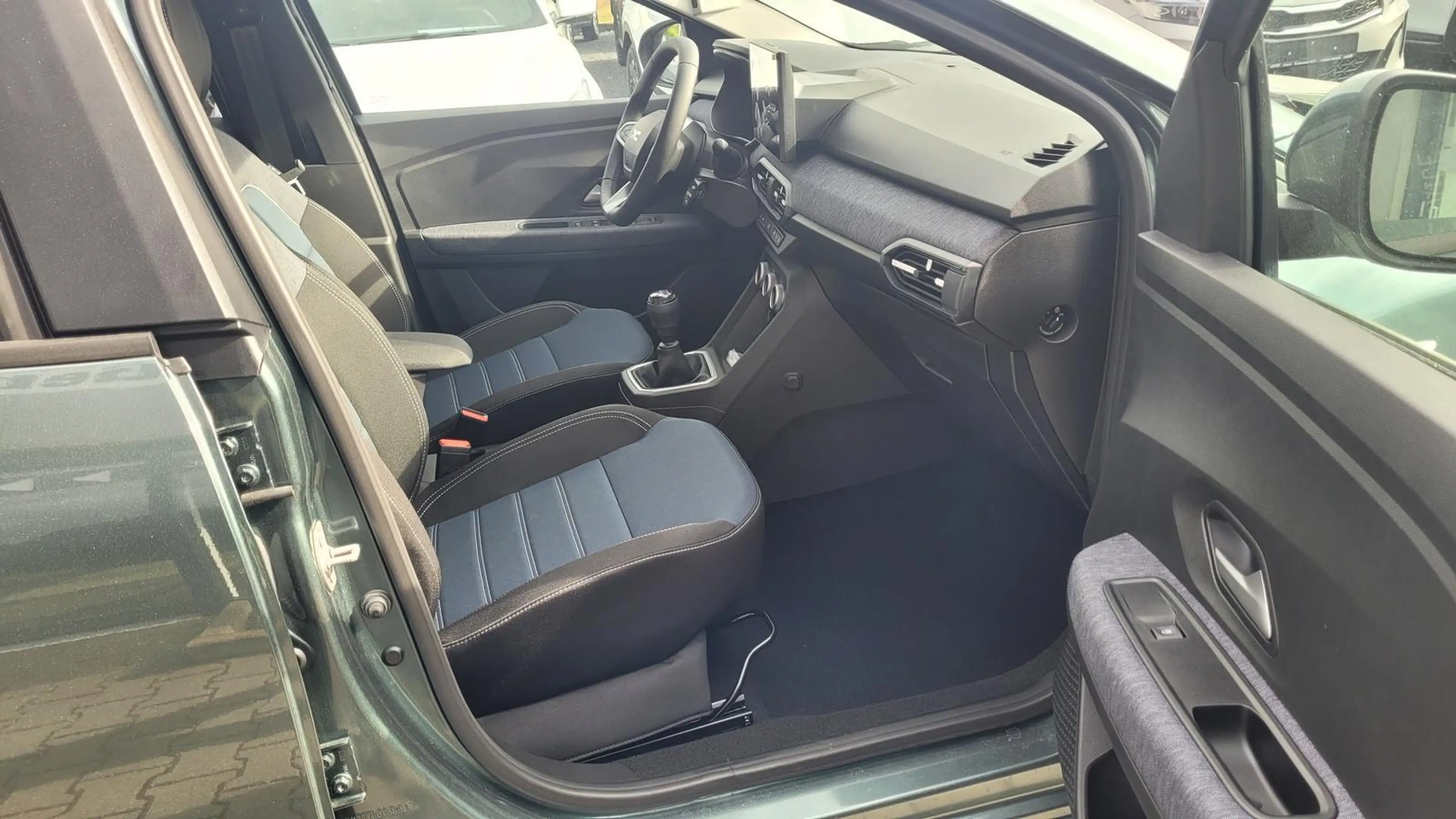 Dacia Jogger Journey TCe110 MJ26*7-S*LED*Shzg*PDC*Cam*ACA*16... — photo 10