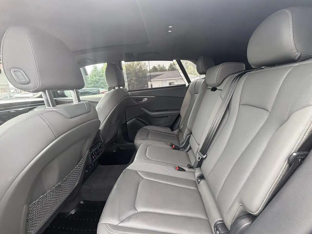 Audi Q8 fotografie Audi Q8