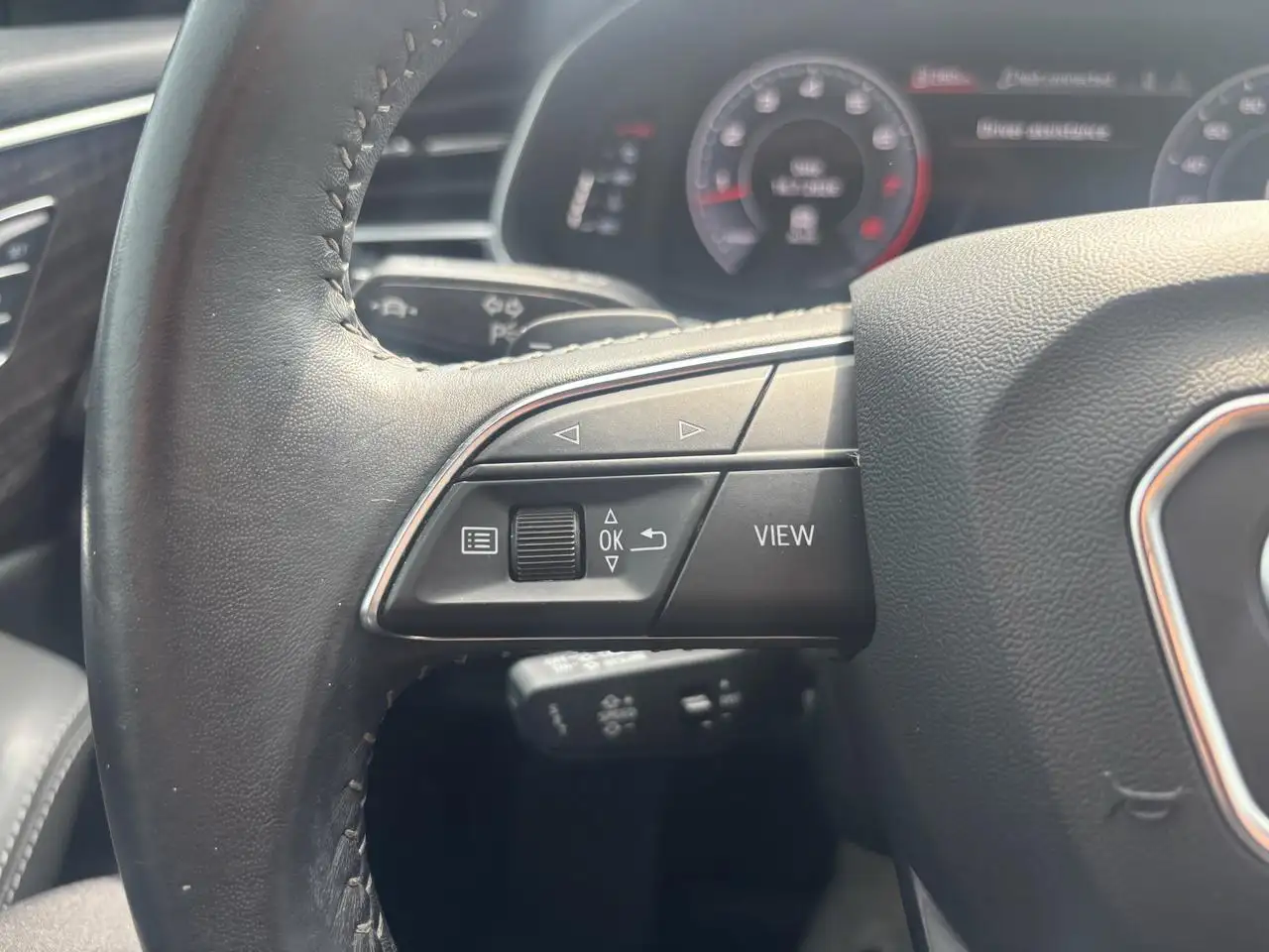 Audi Q8 fotografie Audi Q8