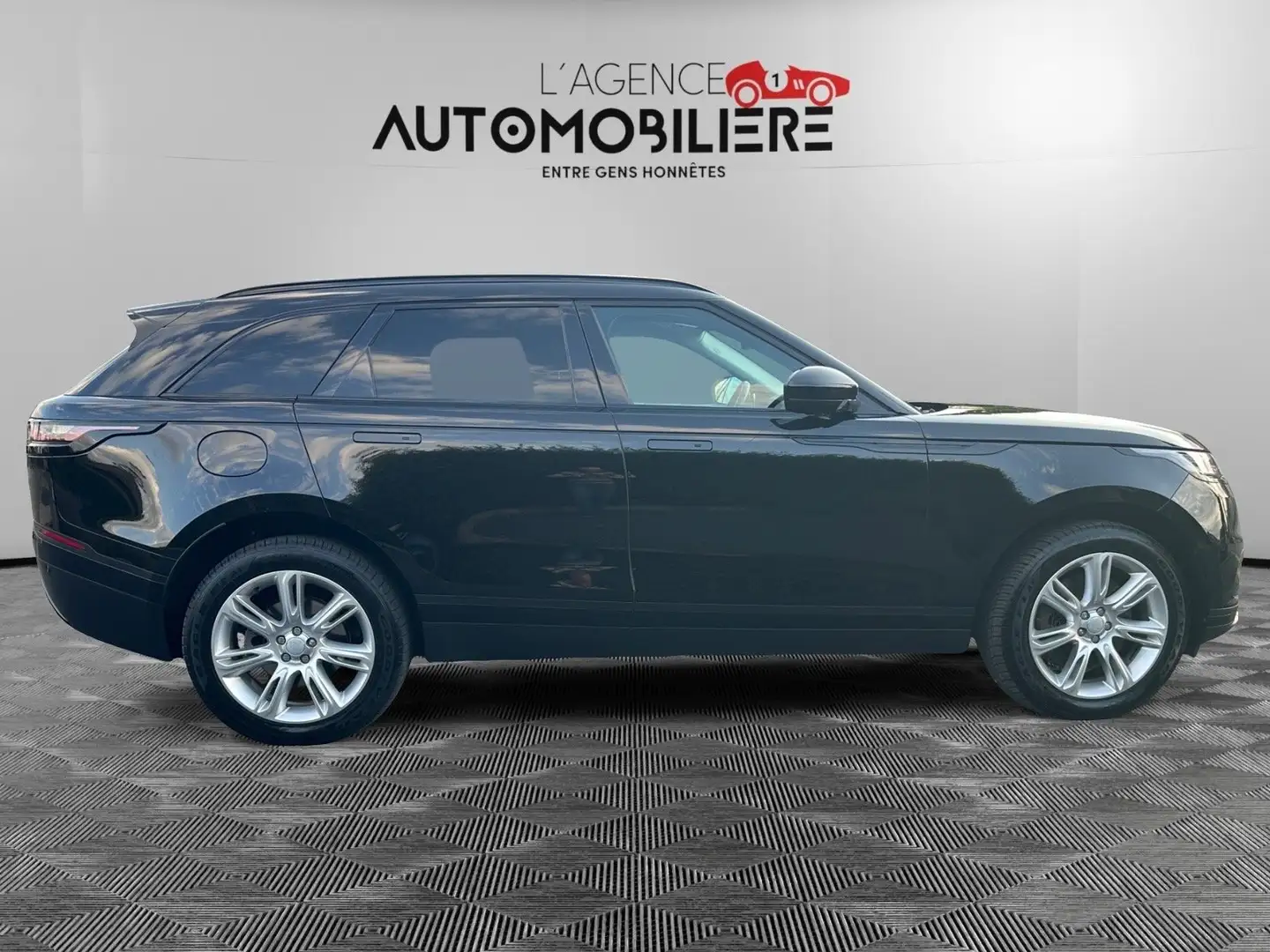 Land Rover Range Rover Velar 3.0 Turbo MHEV P400 S Met 1 jaar garantie Noir - 2
