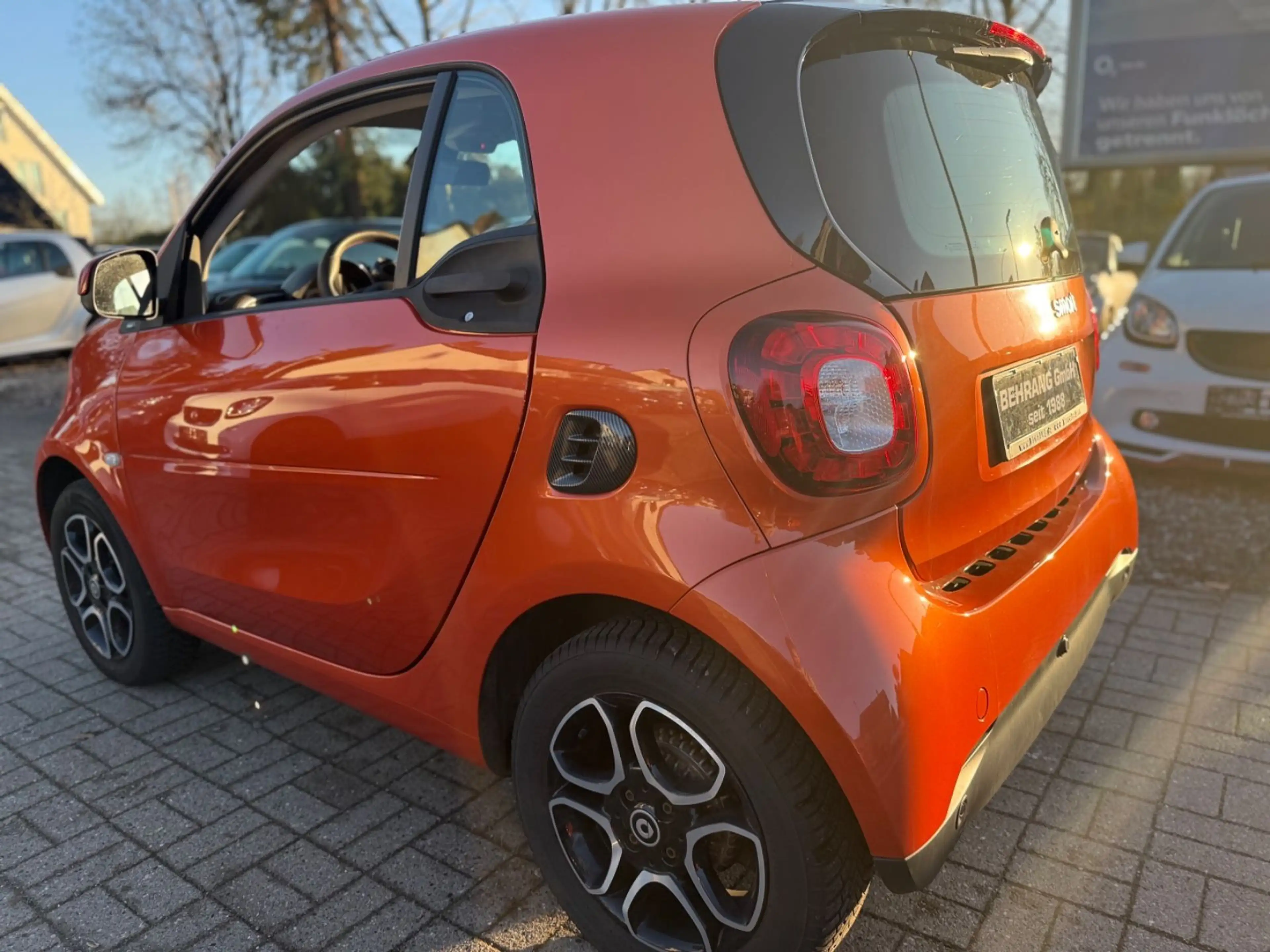 smart forTwo *PASSION*PANORAMA*SITZHEIZUNG*AUTOMATIK — photo 8