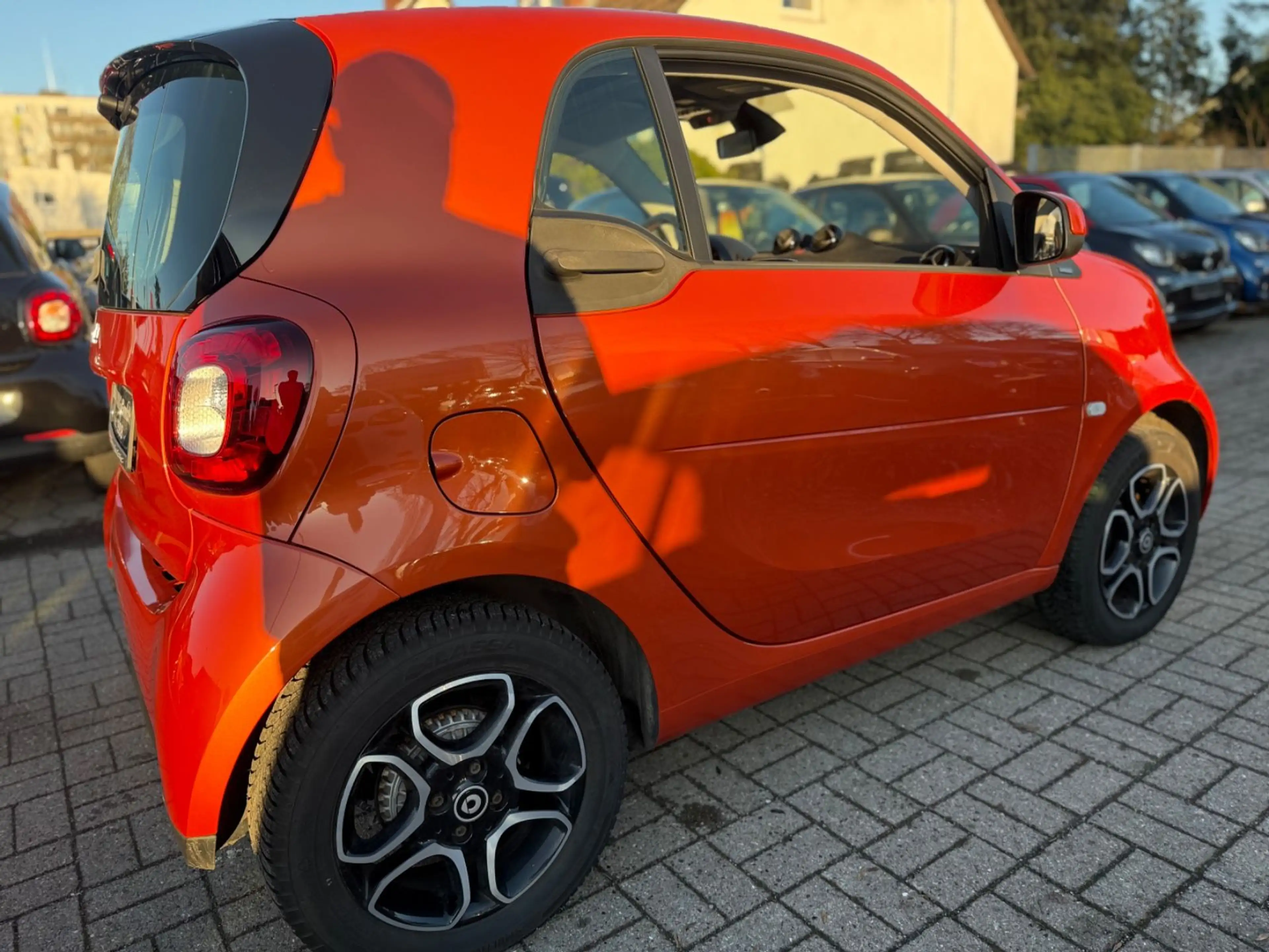 smart forTwo *PASSION*PANORAMA*SITZHEIZUNG*AUTOMATIK — photo 5