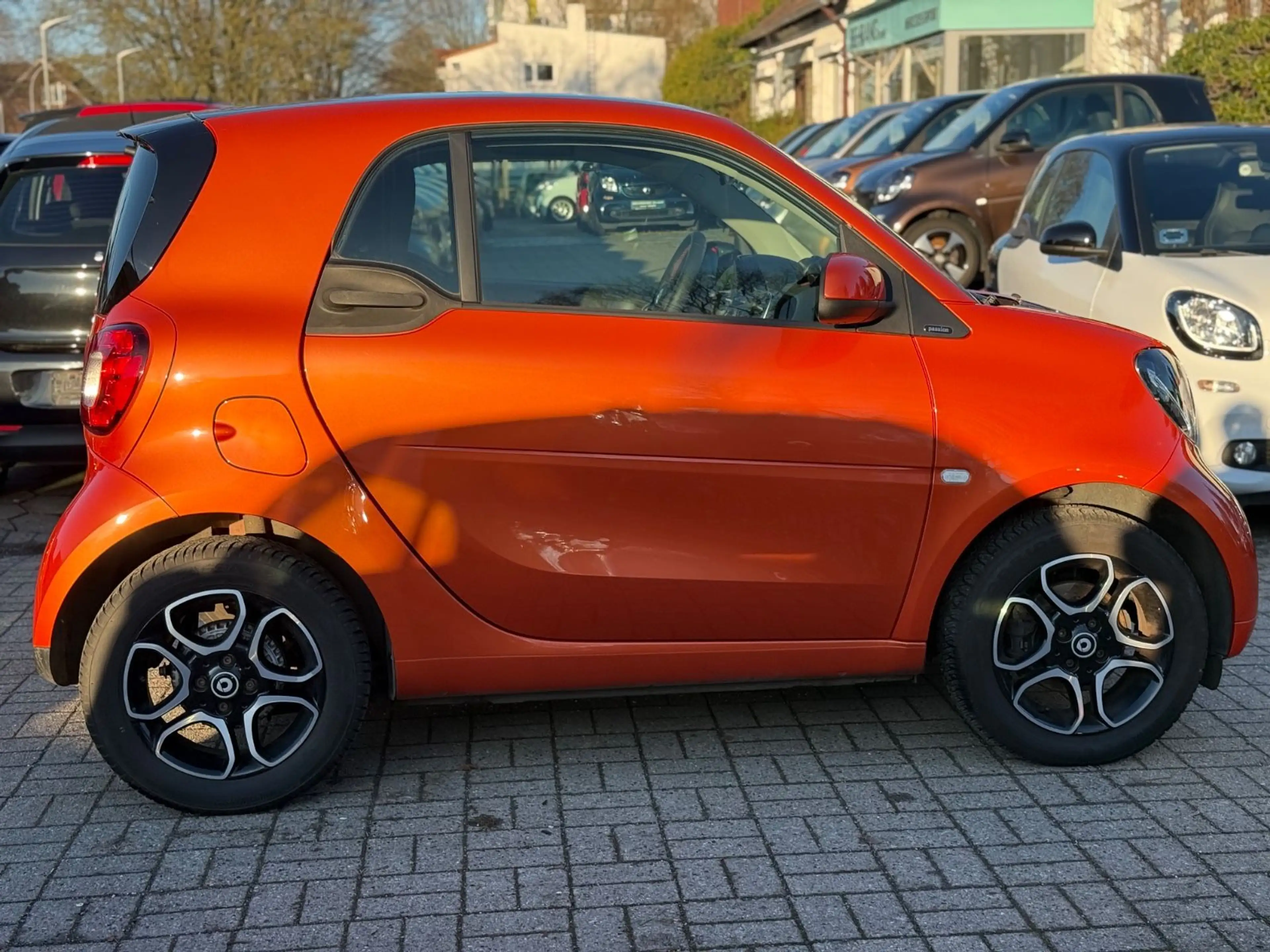 smart forTwo *PASSION*PANORAMA*SITZHEIZUNG*AUTOMATIK — photo 33