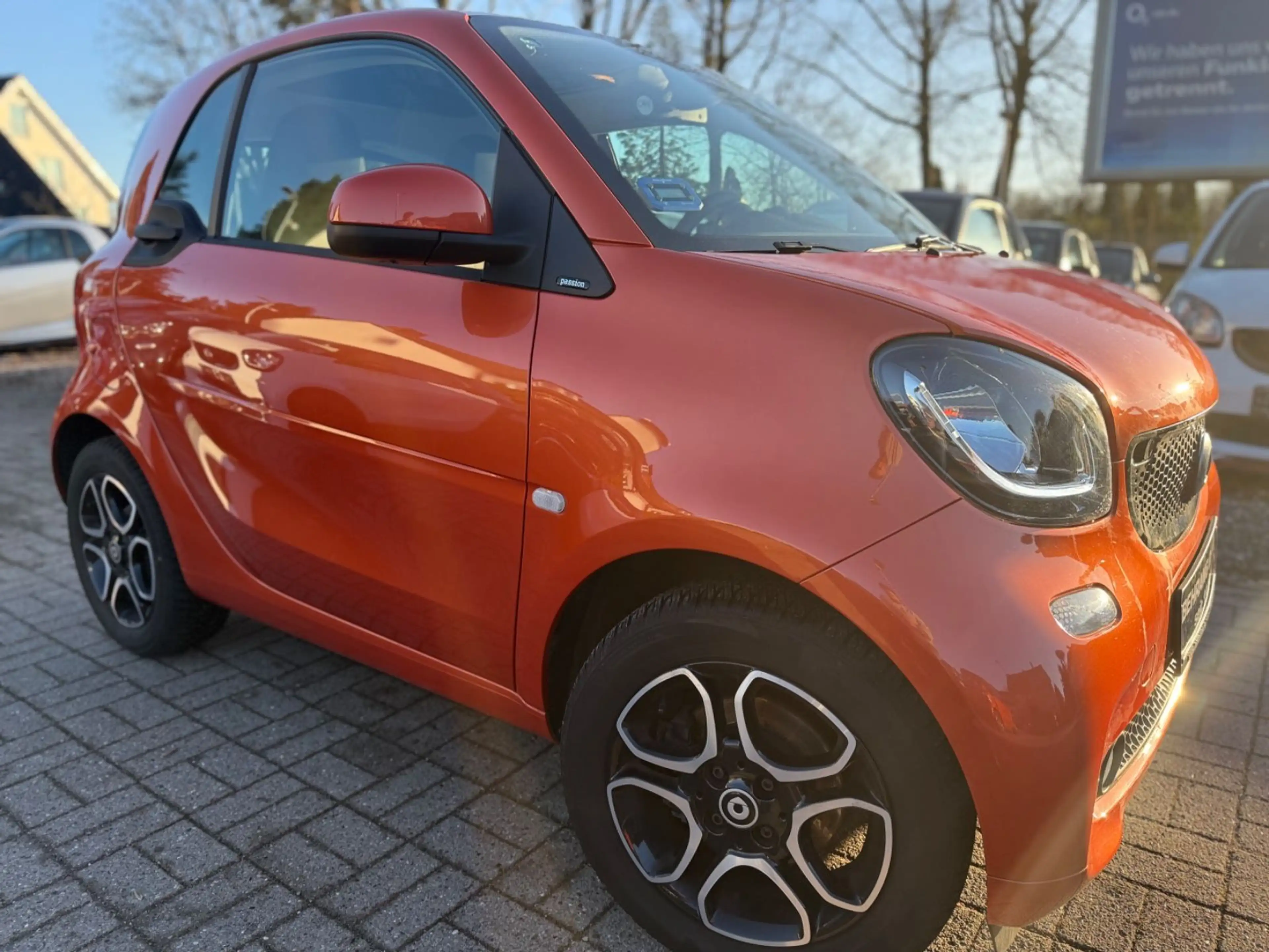 smart forTwo *PASSION*PANORAMA*SITZHEIZUNG*AUTOMATIK — photo 34