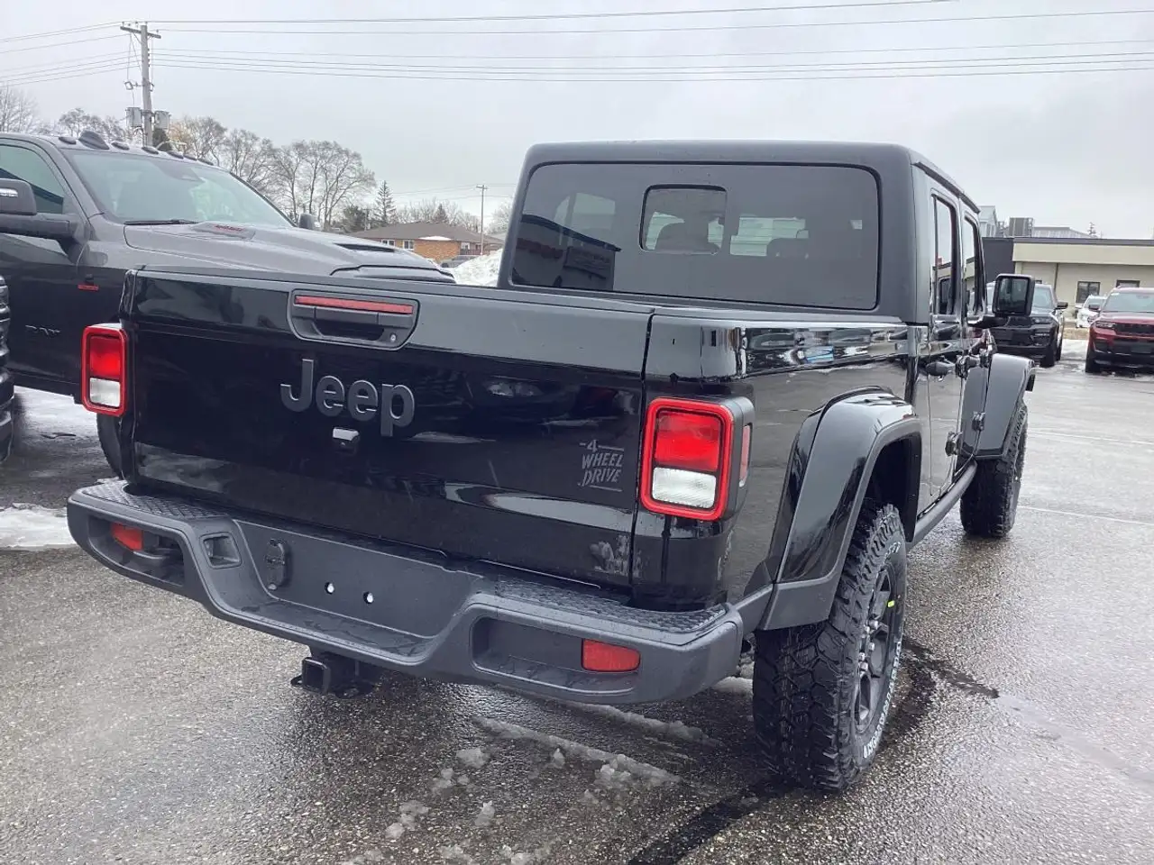 Jeep Gladiator снимка Jeep Gladiator