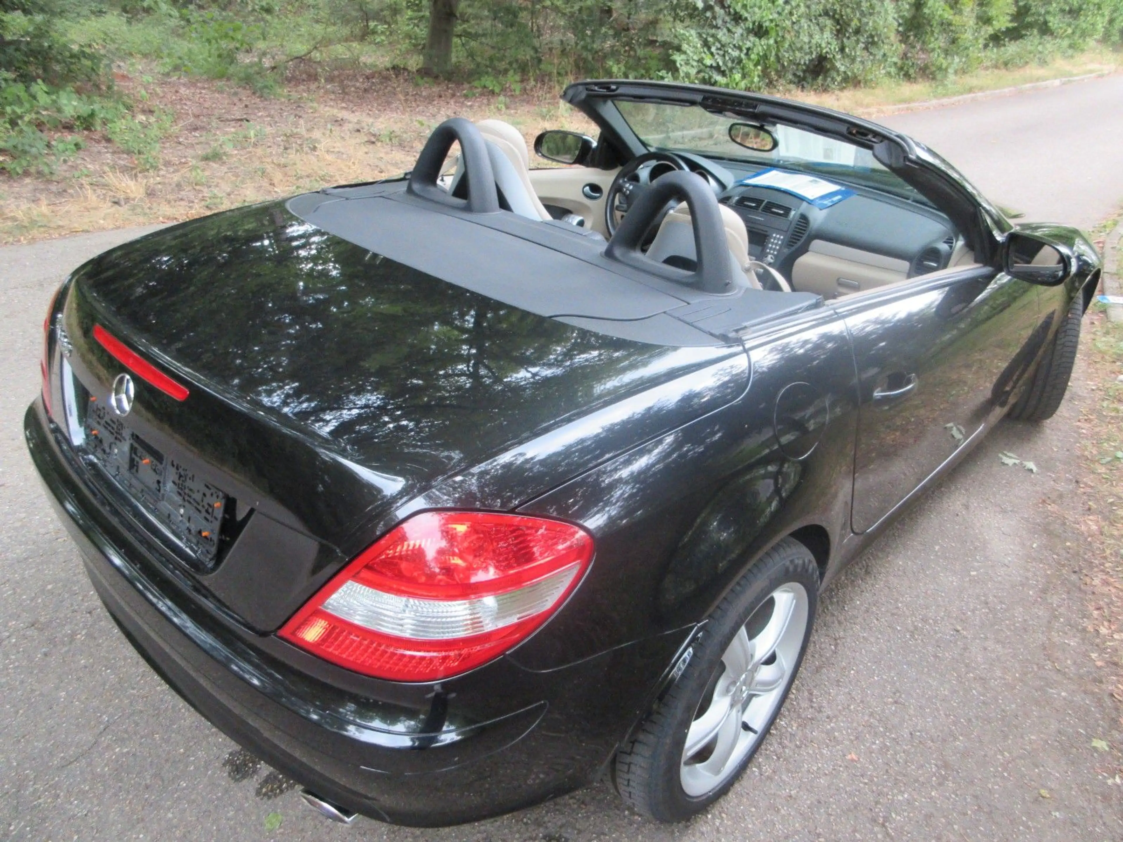 Mercedes-Benz SLK 350 /BI-Xenon/Airscarf/Leder/Navigation/Sitzh — photo 6