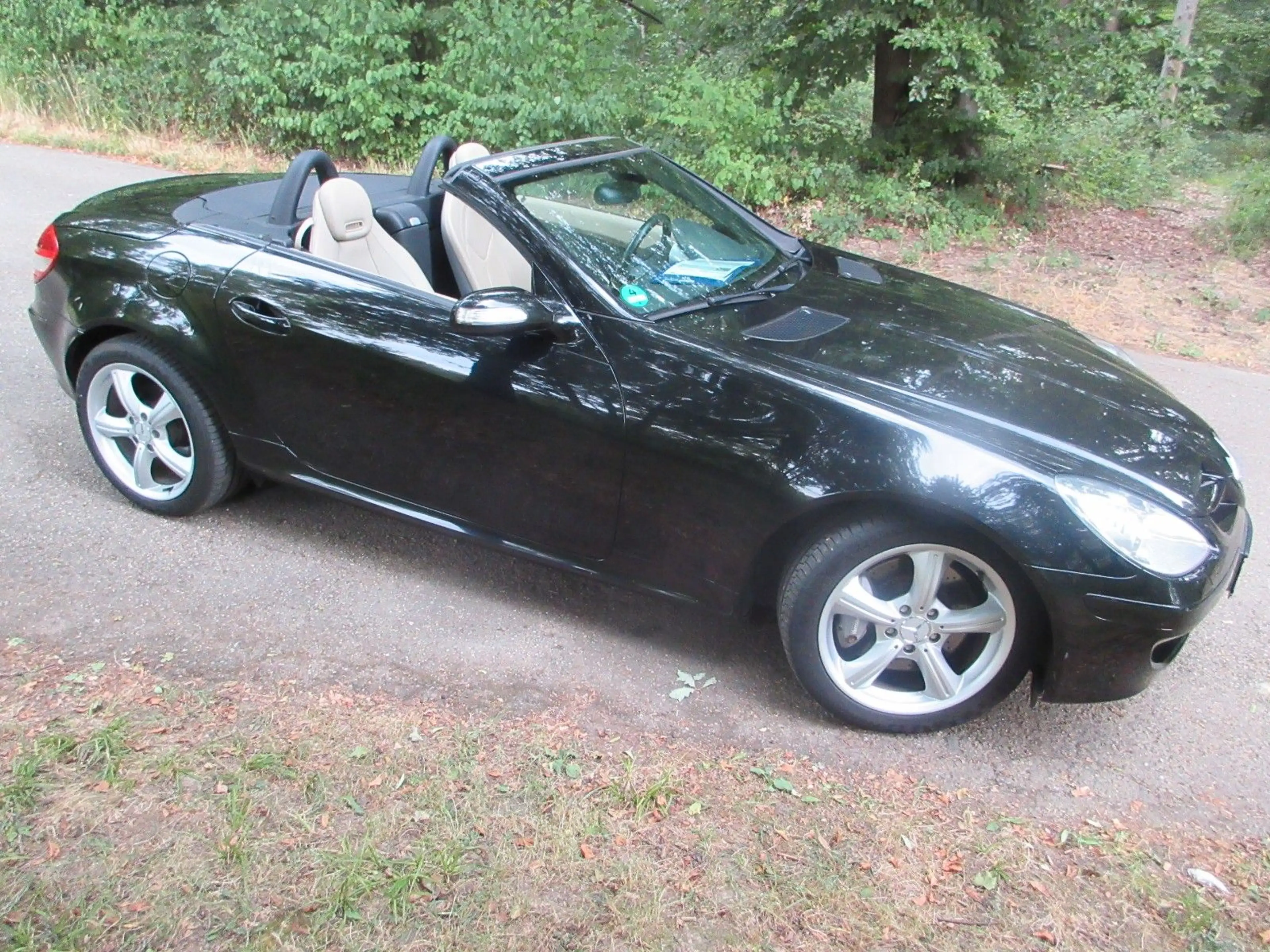 Mercedes-Benz SLK 350 /BI-Xenon/Airscarf/Leder/Navigation/Sitzh — photo 2