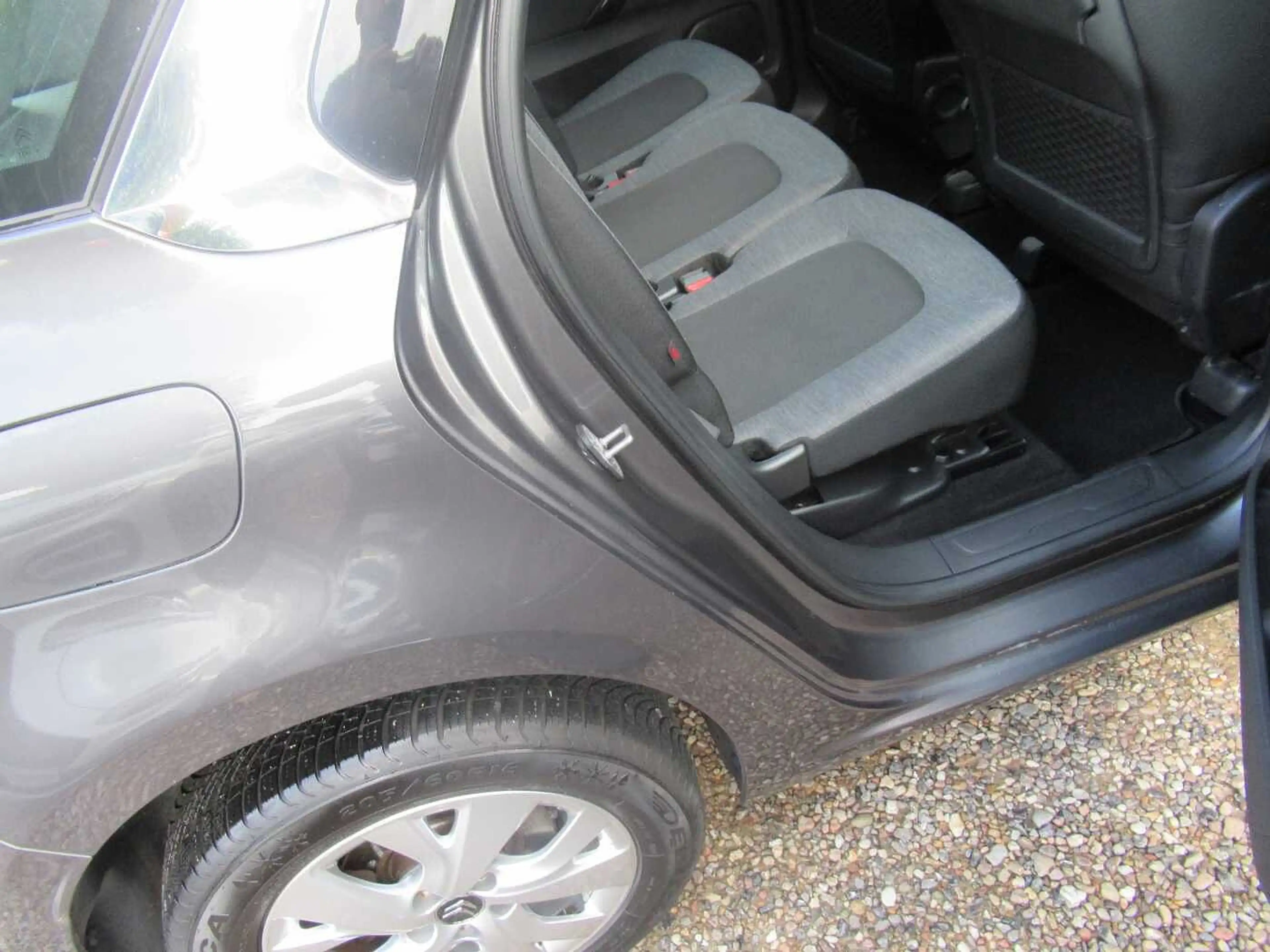 Citroen C4 SpaceTourer Grand BlueHDi 130 Stop&Start SELECTION — photo 12