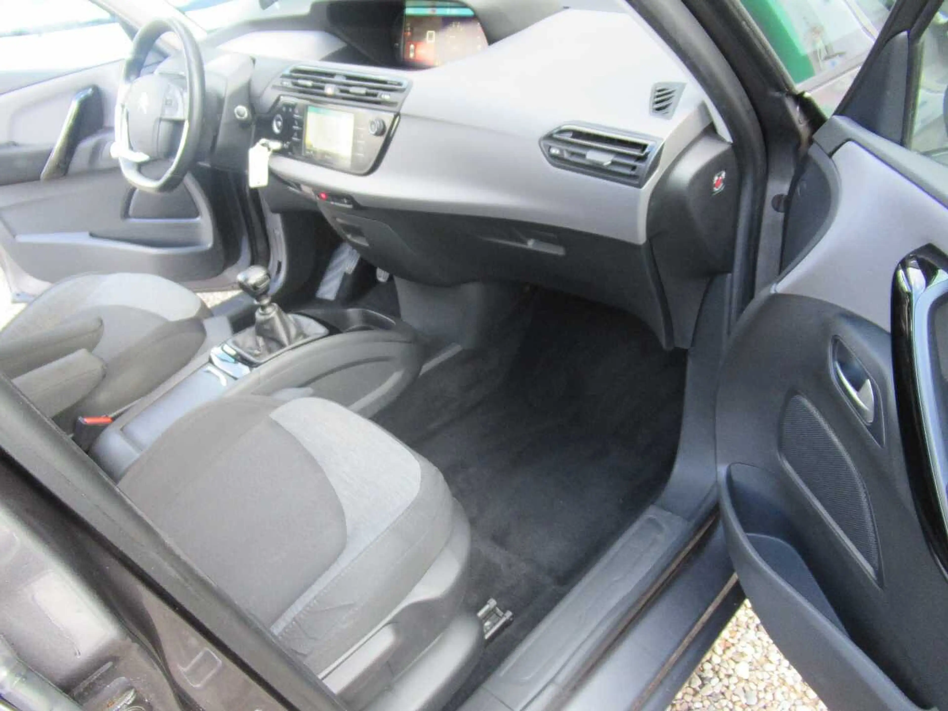 Citroen C4 SpaceTourer Grand BlueHDi 130 Stop&Start SELECTION — photo 13