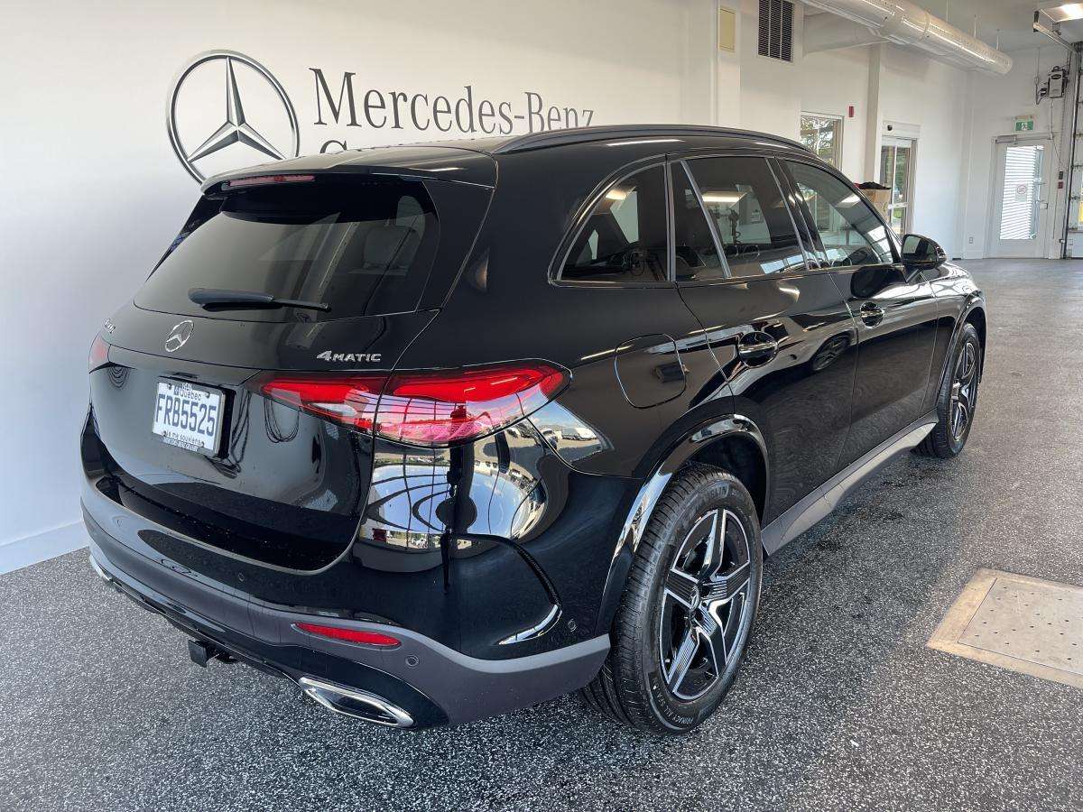 2027 Mercedes-Benz GLC GLC 300 VUS 4Matic — снимка 1
