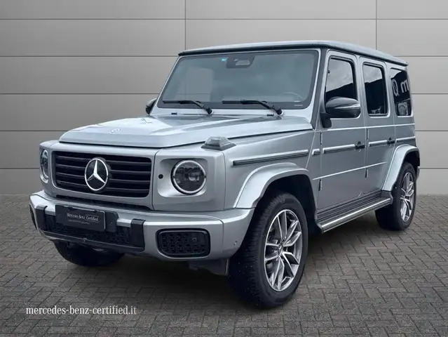 Mercedes-Benz G 450 G 450 d AMG Line 367cv auto