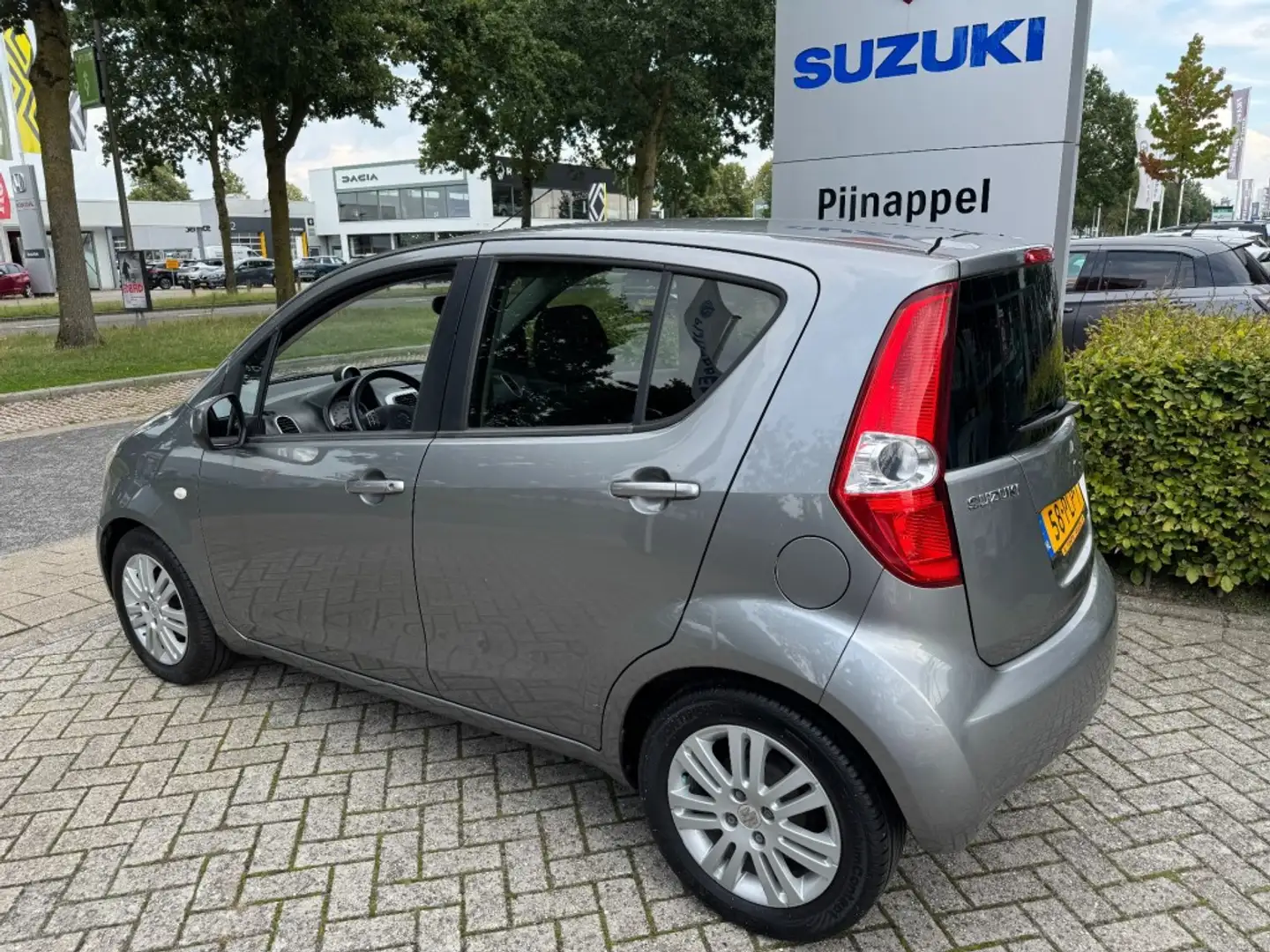 Suzuki Splash 1.2 Exclusive AUTOMAAT 5-deurs Grau - 2