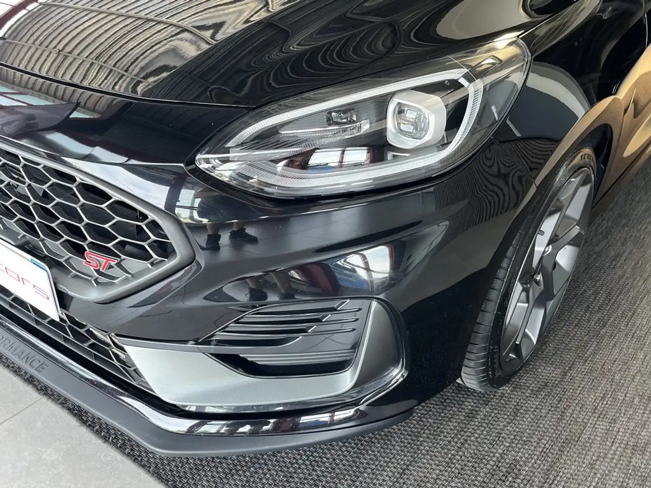 Ford Fiesta 5 portes — photo 20