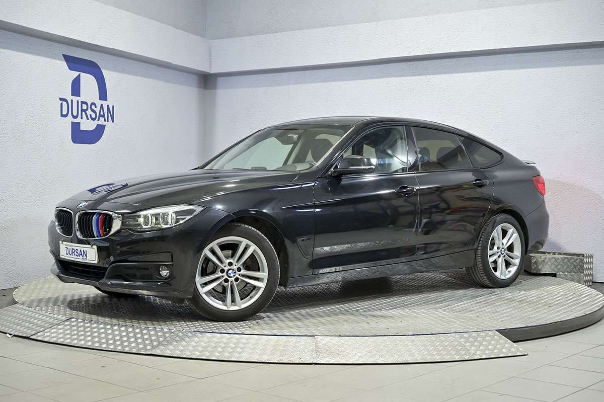 2018 BMW 318