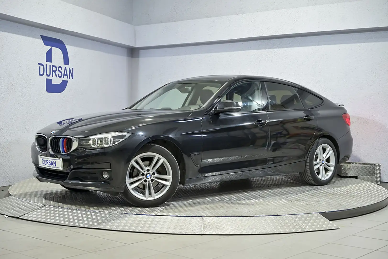 BMW 318 318dA Gran Turismo - 1