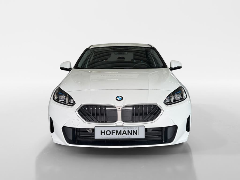 BMW 120 — photo 2
