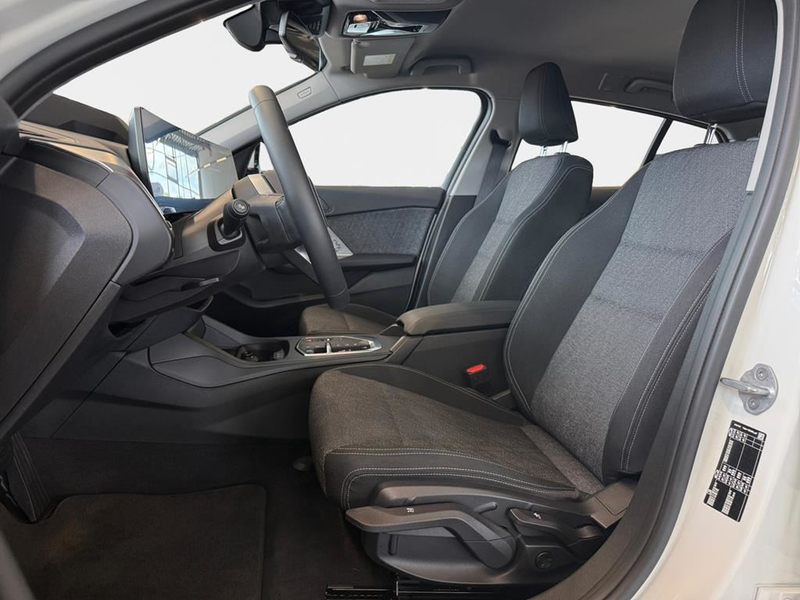 BMW 120 — photo 11