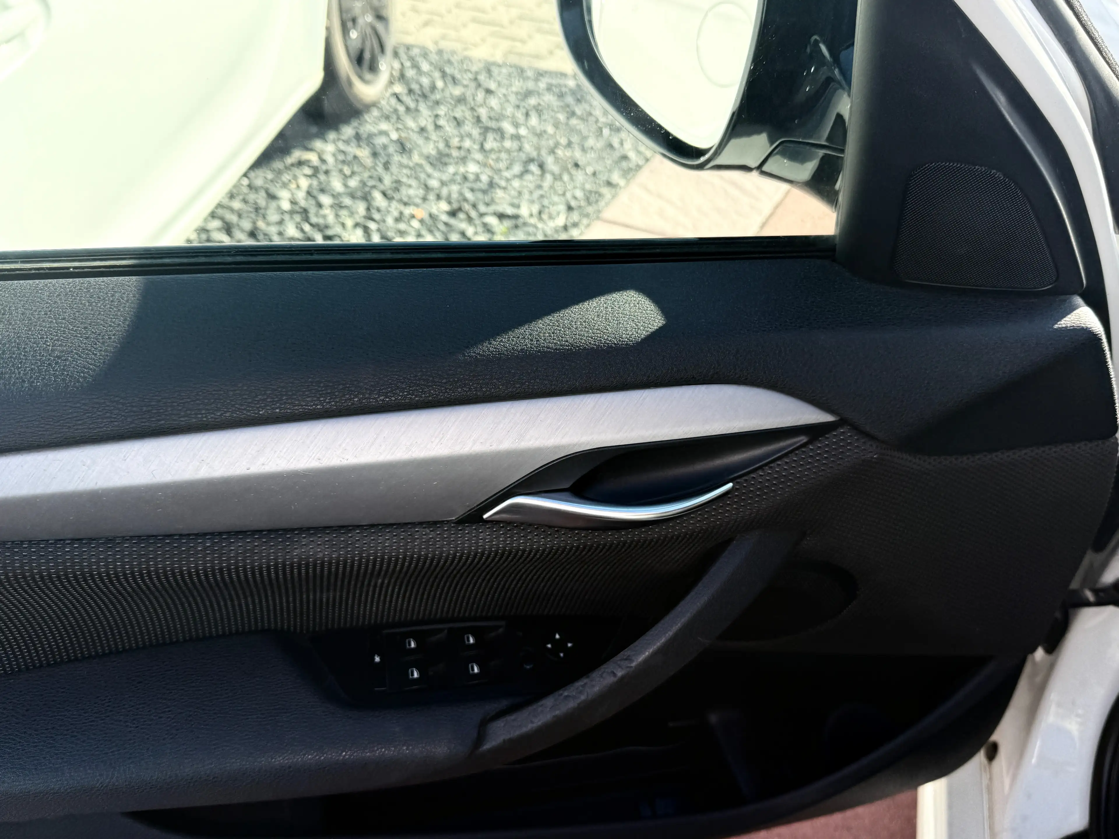 BMW X1 xDrive 23 d — photo 15