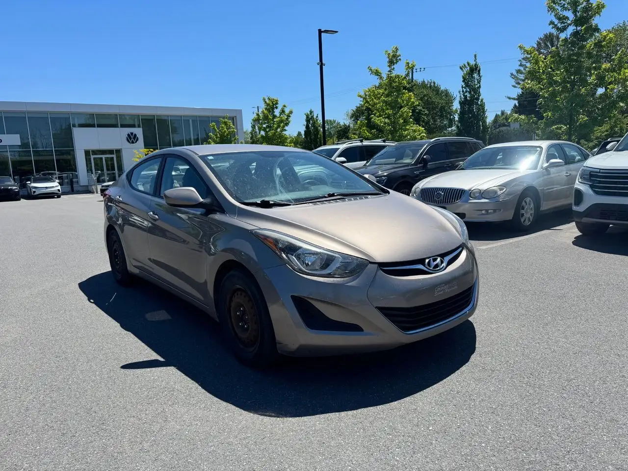 Hyundai ELANTRA снимка Hyundai ELANTRA