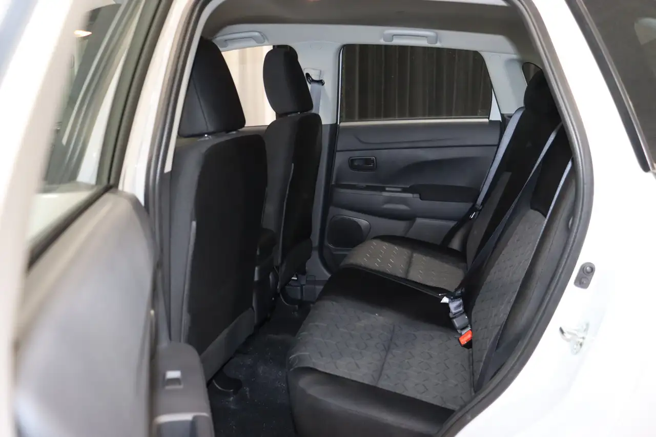 Mitsubishi RVR снимка Mitsubishi RVR