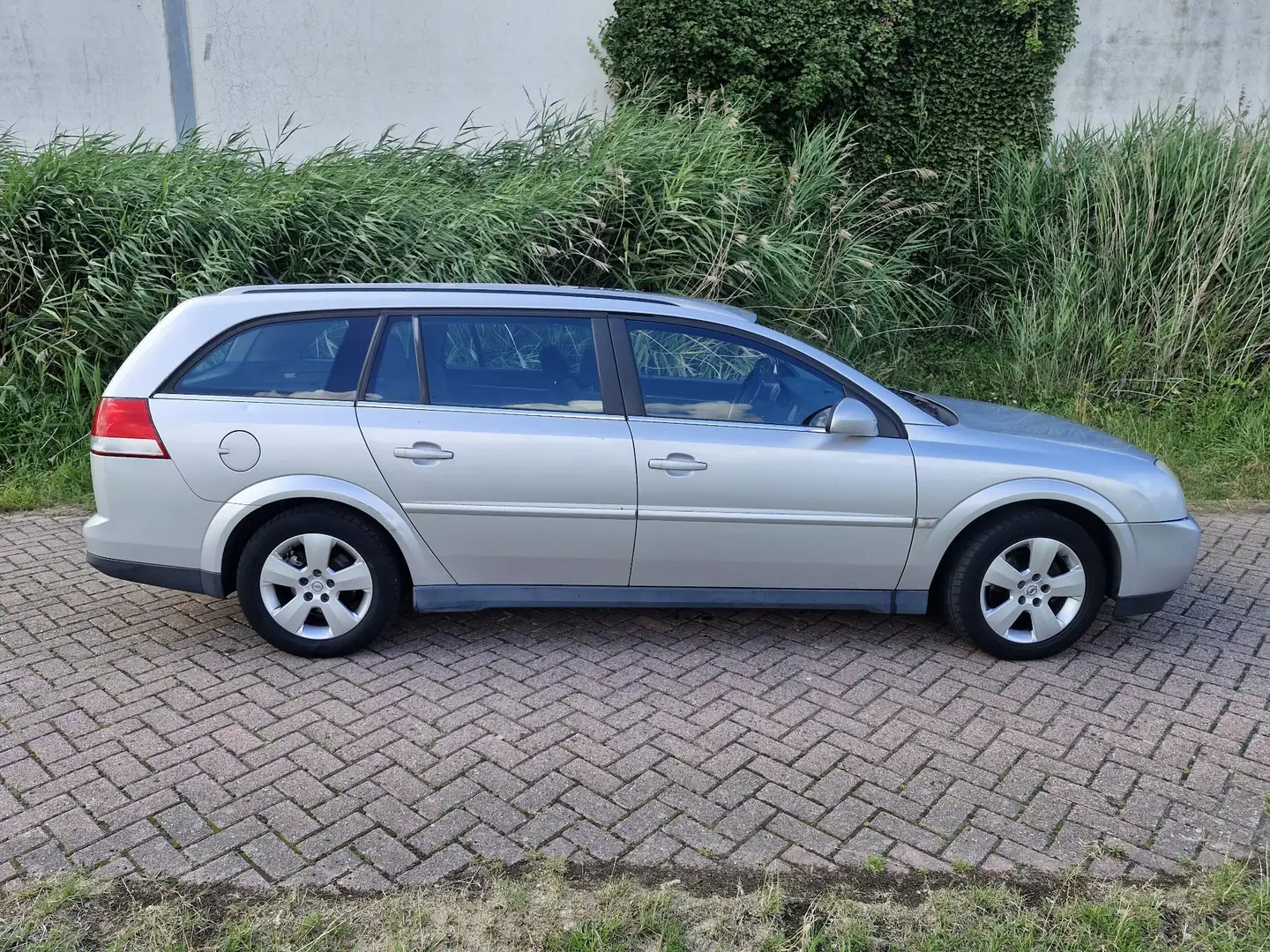 Opel Vectra 2.2-16V Elegance Argent - 2