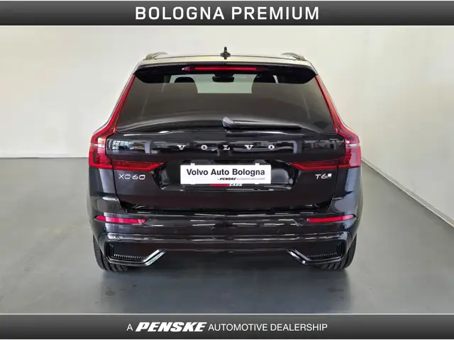 Volvo XC60 view 7