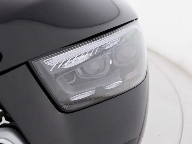Mercedes-Benz Gle view 8