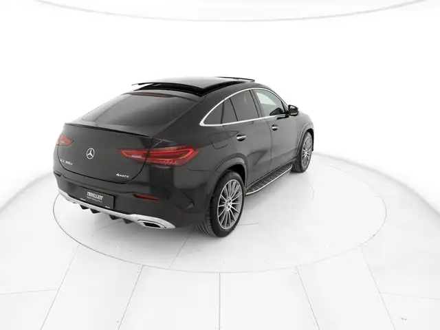 Mercedes-Benz Gle view 3