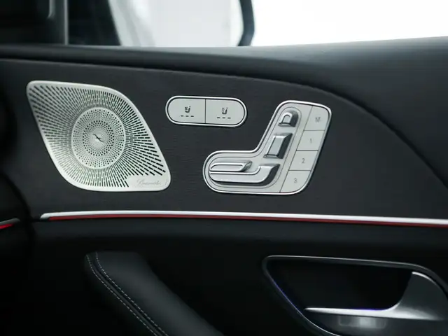Mercedes-Benz Gle view 17