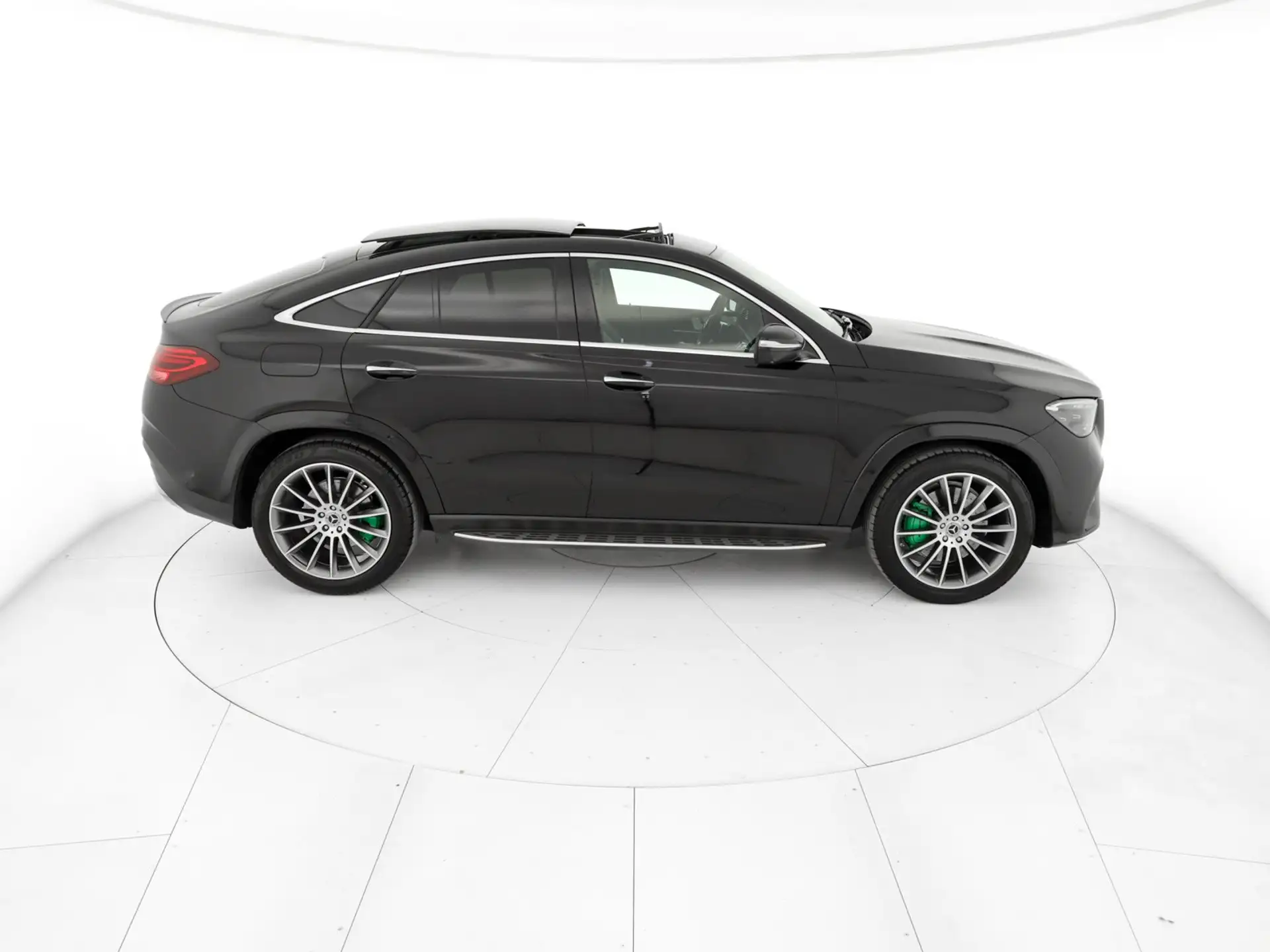 벤츠 Mercedes-Benz GLE 2023 검정 사진 5