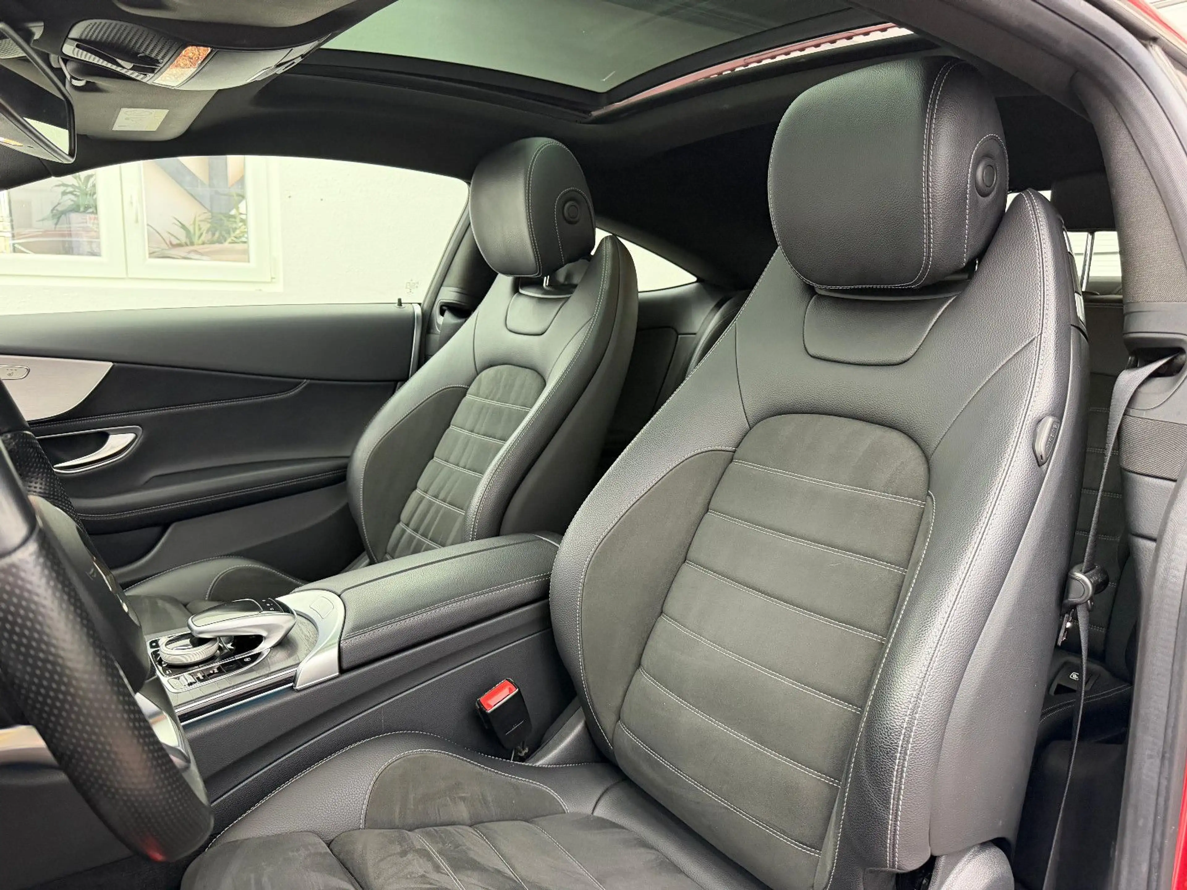 Mercedes-Benz C 400 Coupe 4M/AMG-LINE/DESIGNO/PANO/DE FZG/AHK — photo 5