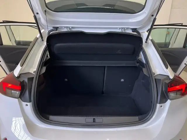 Opel Corsa view 12