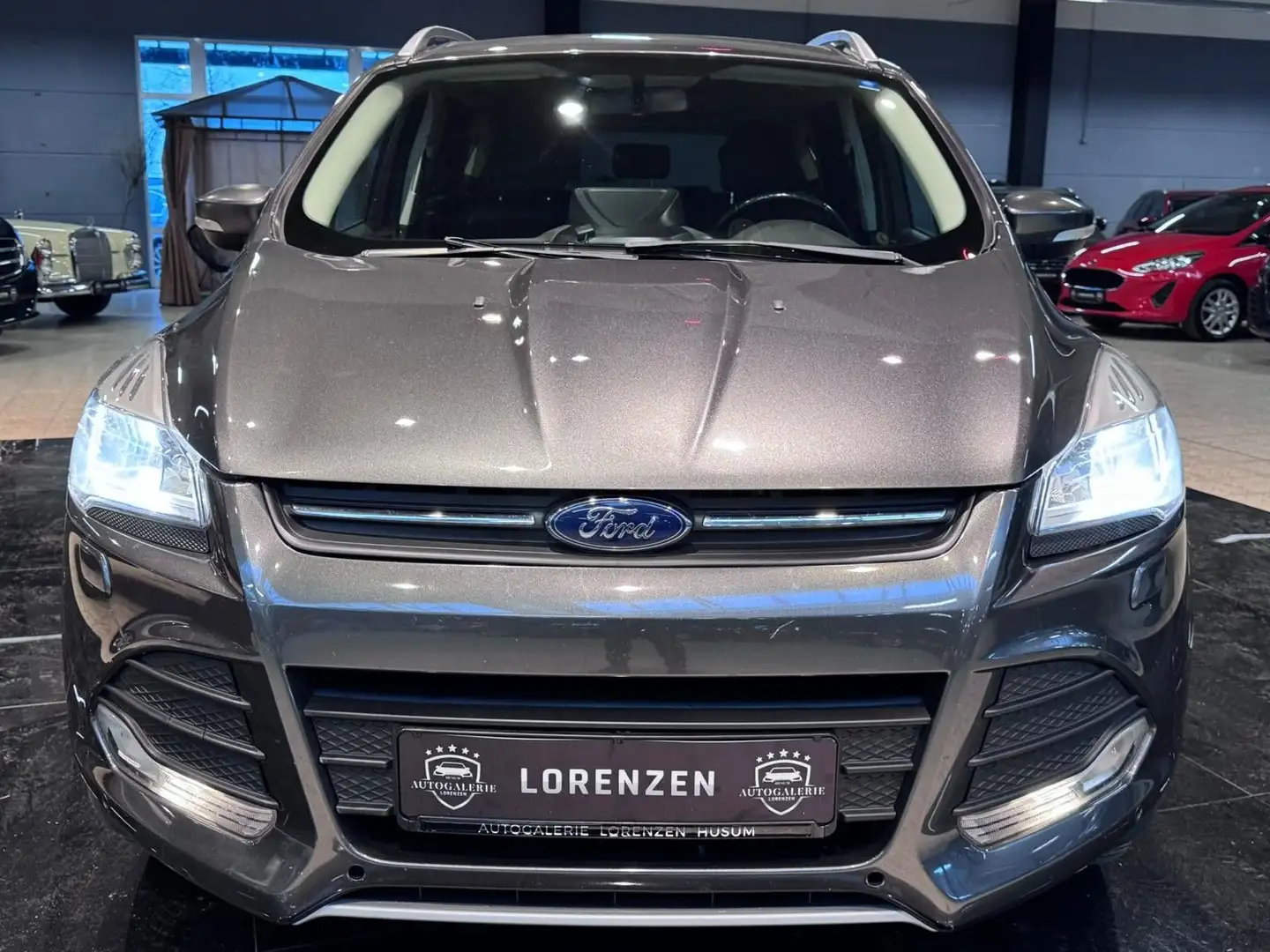 Ford Kuga 4x4 Sync Edition Design Navi Klima Sihzg Grau - 2