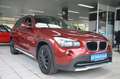 BMW X1 20 i xDrive *X-LINE*BI-XENON*PDC*SITZHZG* Red - thumbnail 3