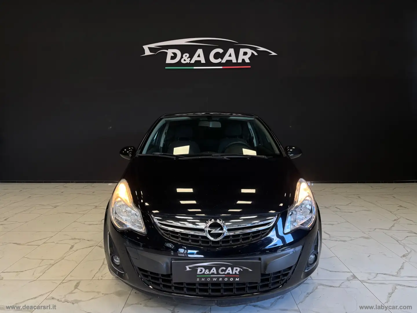 Opel Corsa 1.2 3p. Sport Schwarz - 2