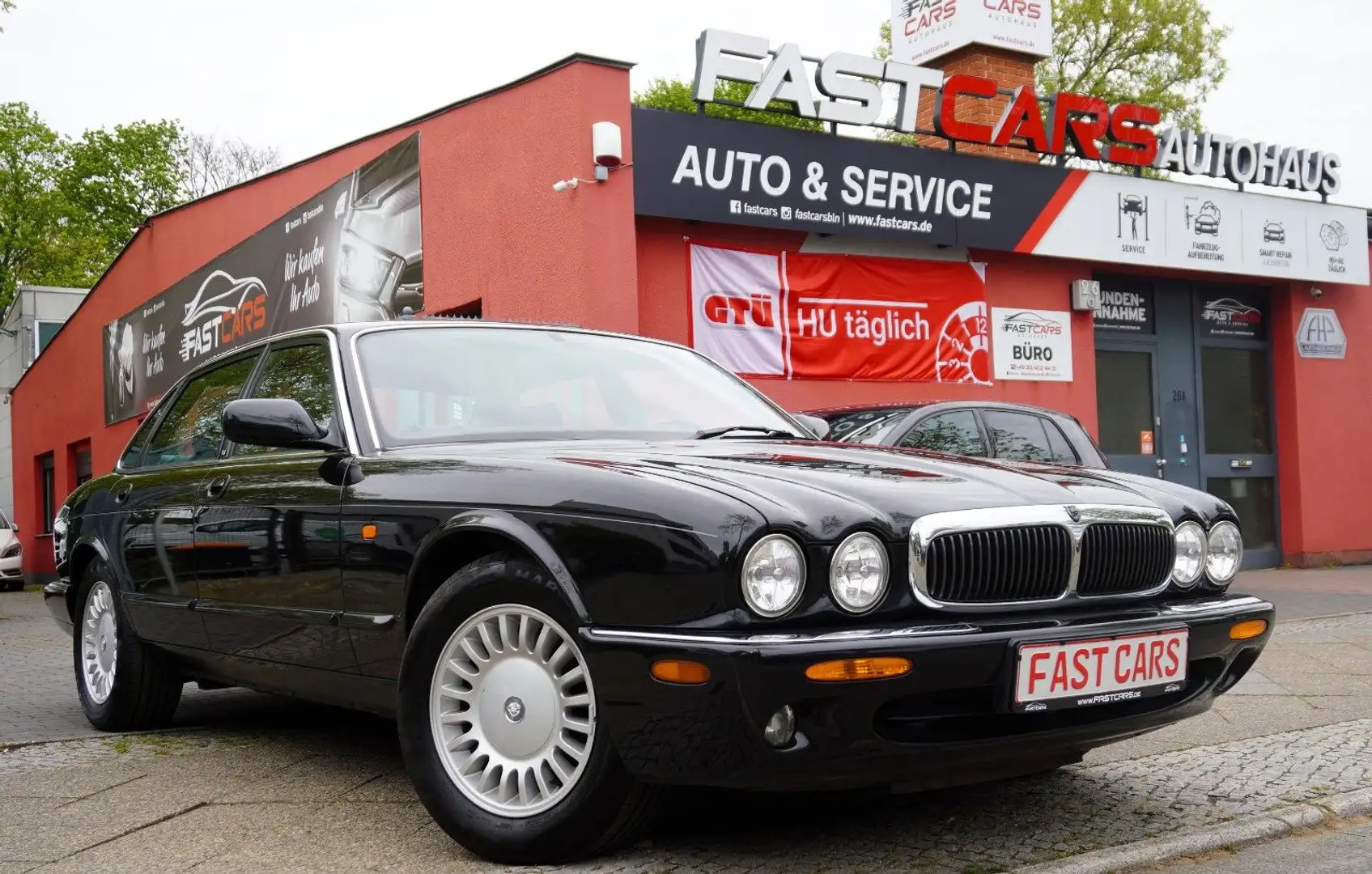 Jaguar XJ Executive 3.2 V8 Automatik Leder LM PDC Schwarz - 2