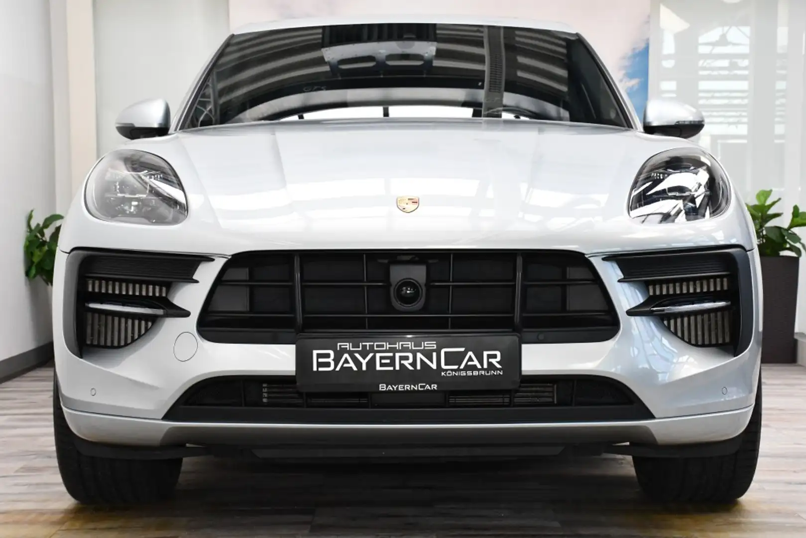 Porsche Macan GTS 21Zoll Panorama Approved ACC CAM Bose Silver - 2