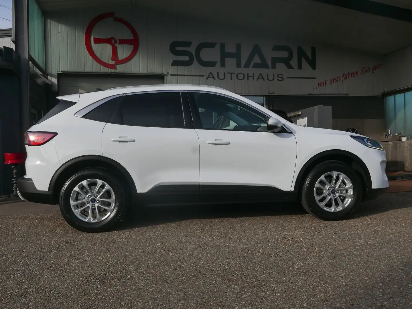 Ford Kuga Titanium,AHK,SSD,Standheitzung,Garantie,TOP Weiß - 1
