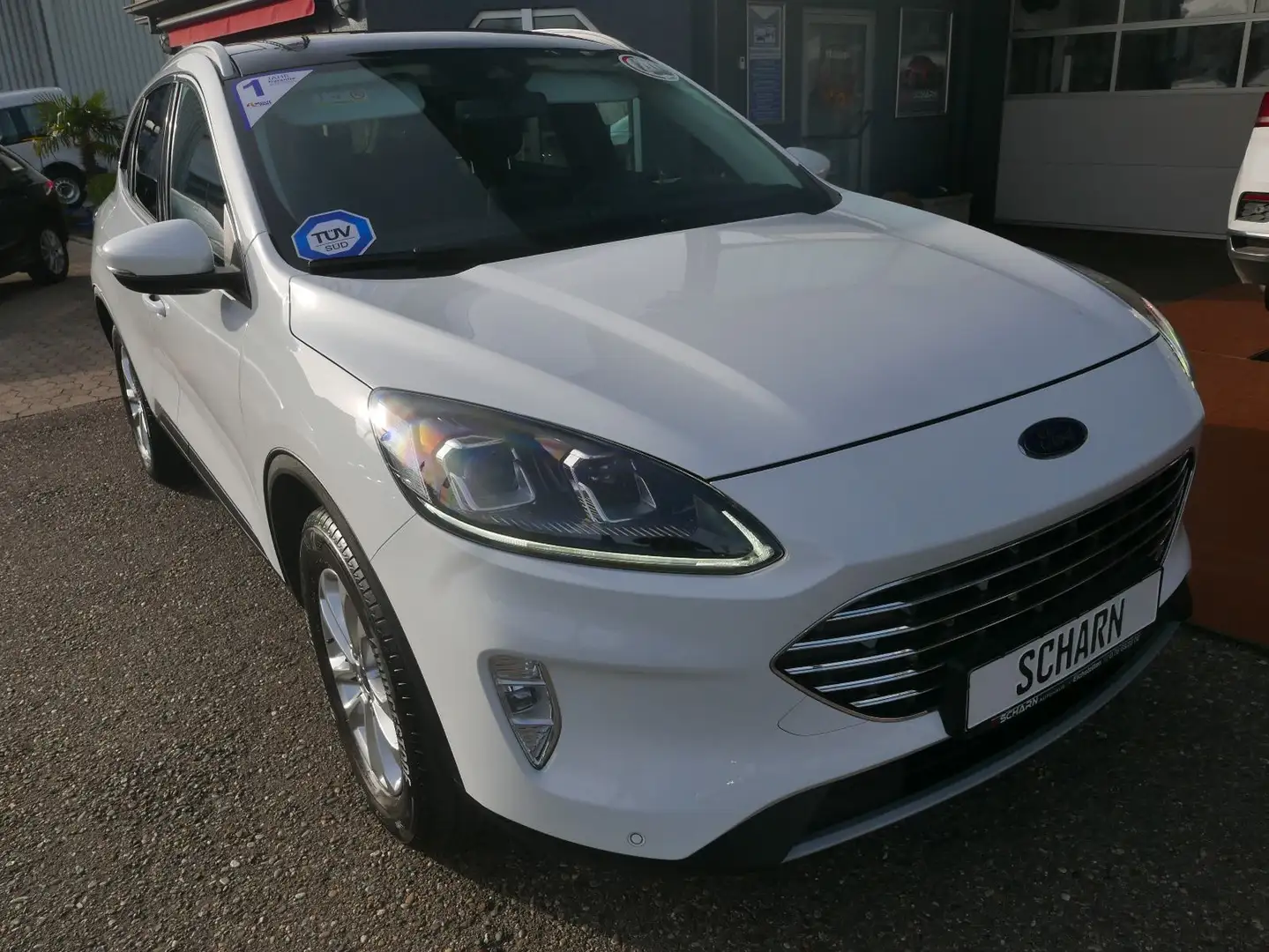 Ford Kuga Titanium,AHK,SSD,Standheitzung,Garantie,TOP Weiß - 2