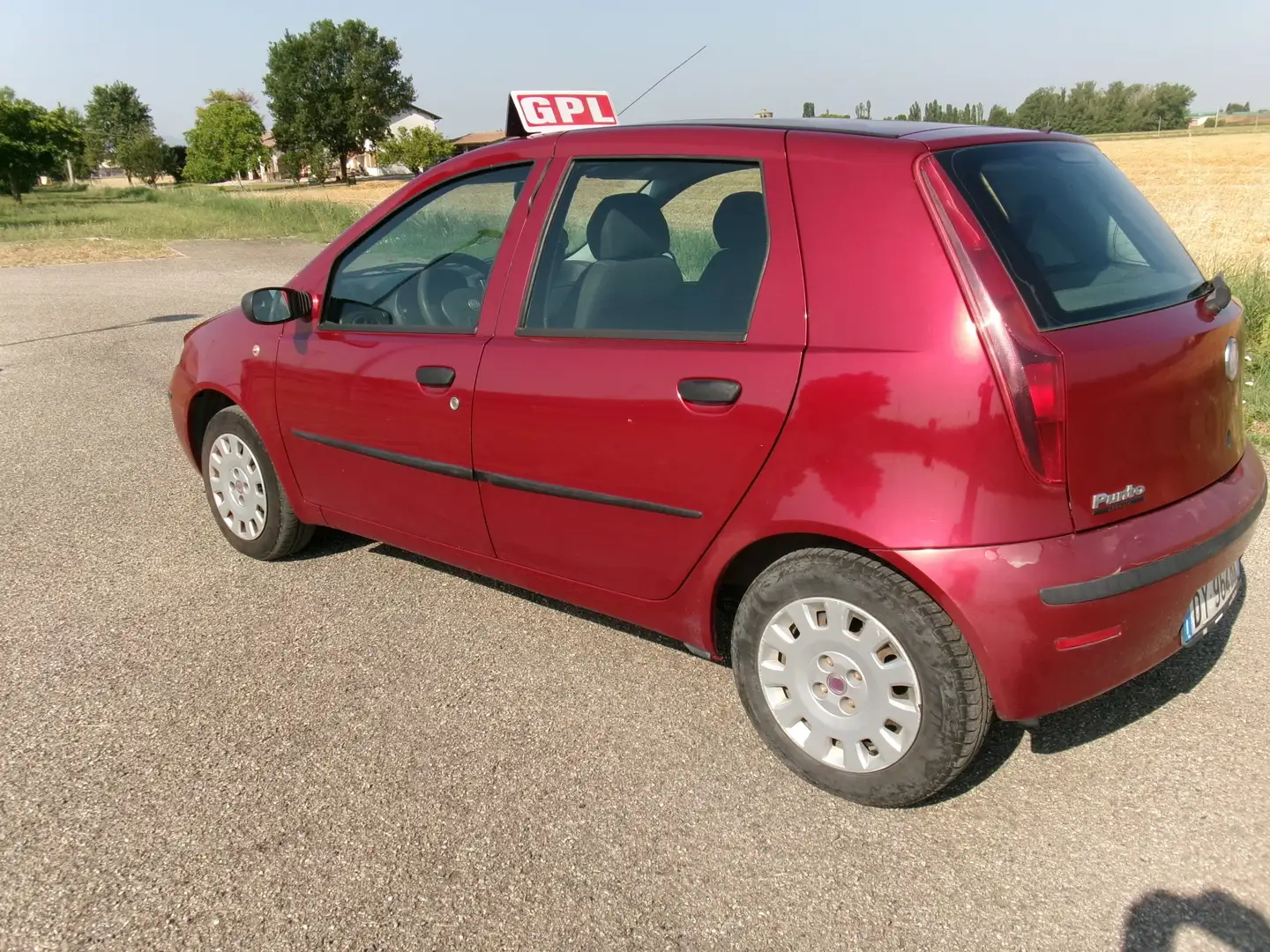 Fiat Punto Punto 5p 1.2 Active Gpl Rosso - 2