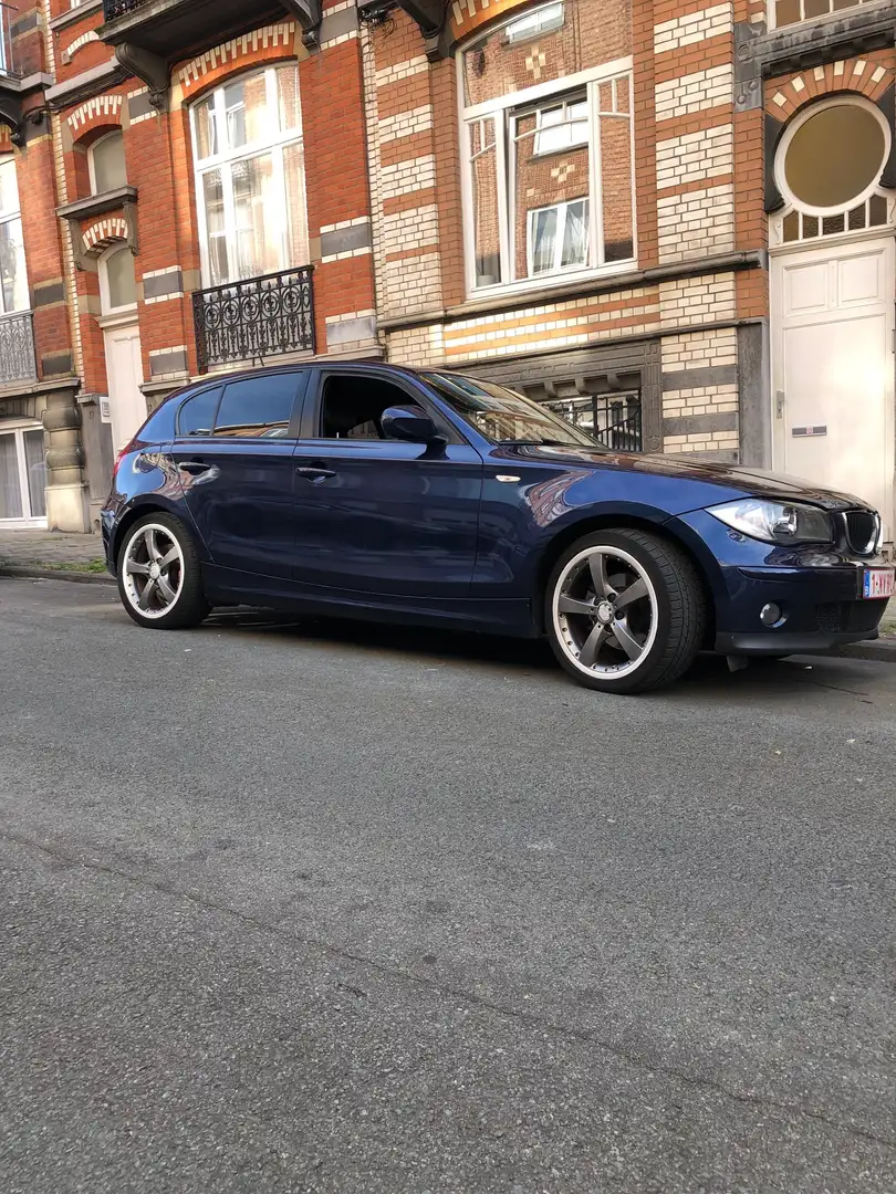 BMW 118 dA Bleu - 2