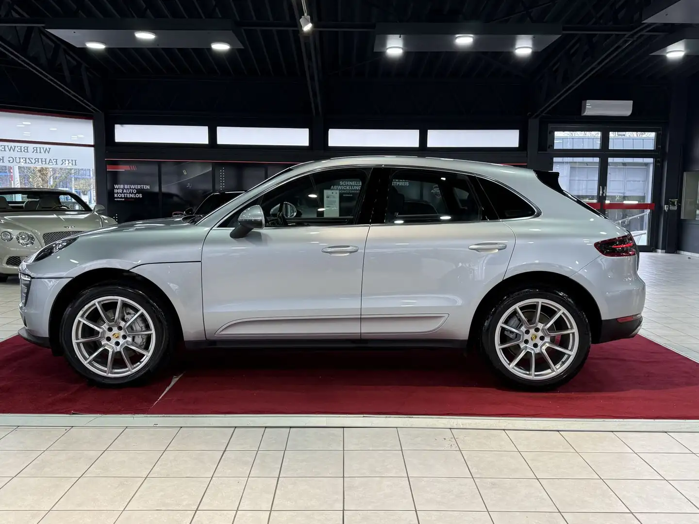 Porsche Macan PDK+Sitzkühlung+ALLRAD Silber - 2